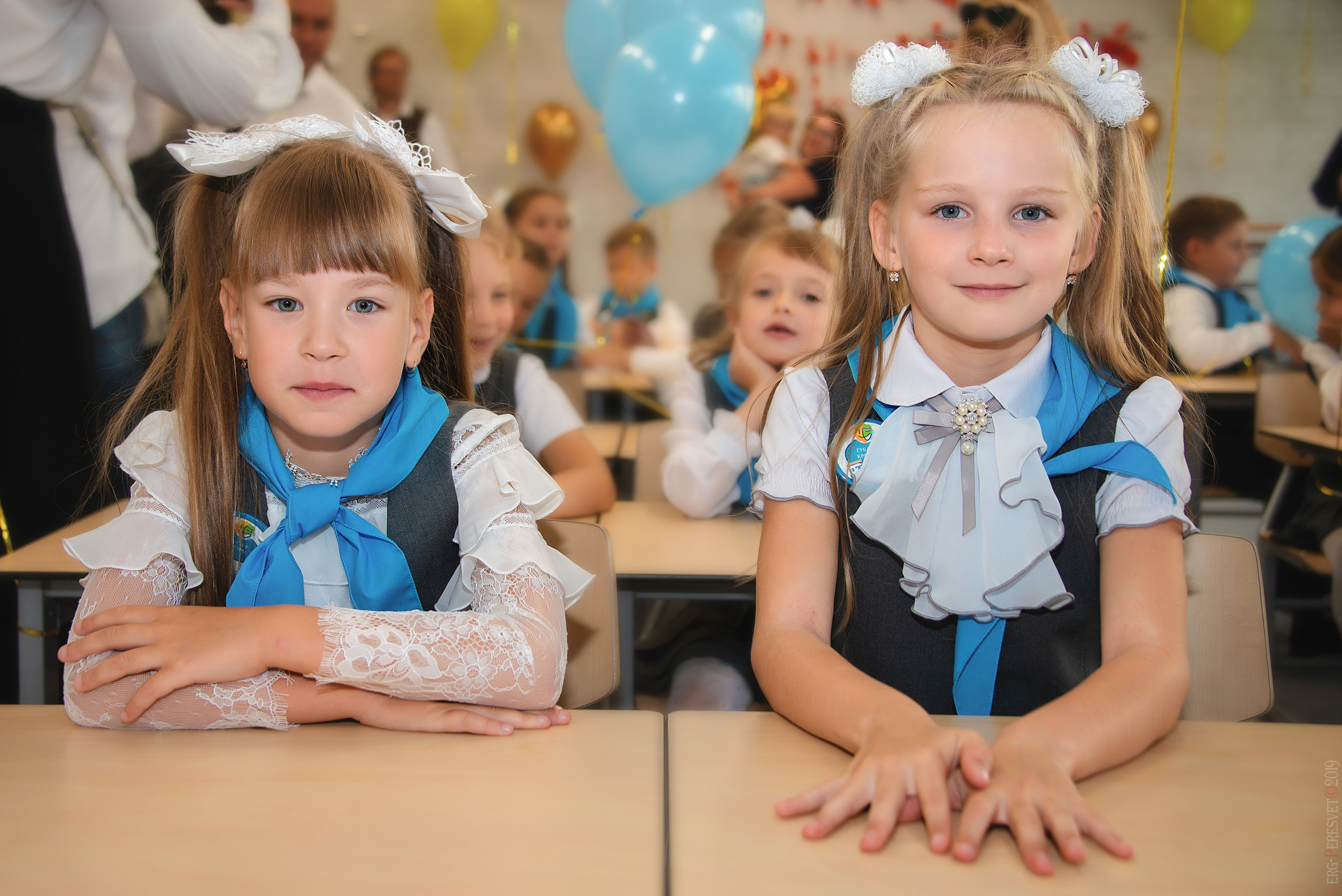 Фотосъемка на 1 сентября в школу, детский сад, фотограф Пересвет. Ваш фотограф на праздник в Москве, Раменском, Жуковском, Люберцах