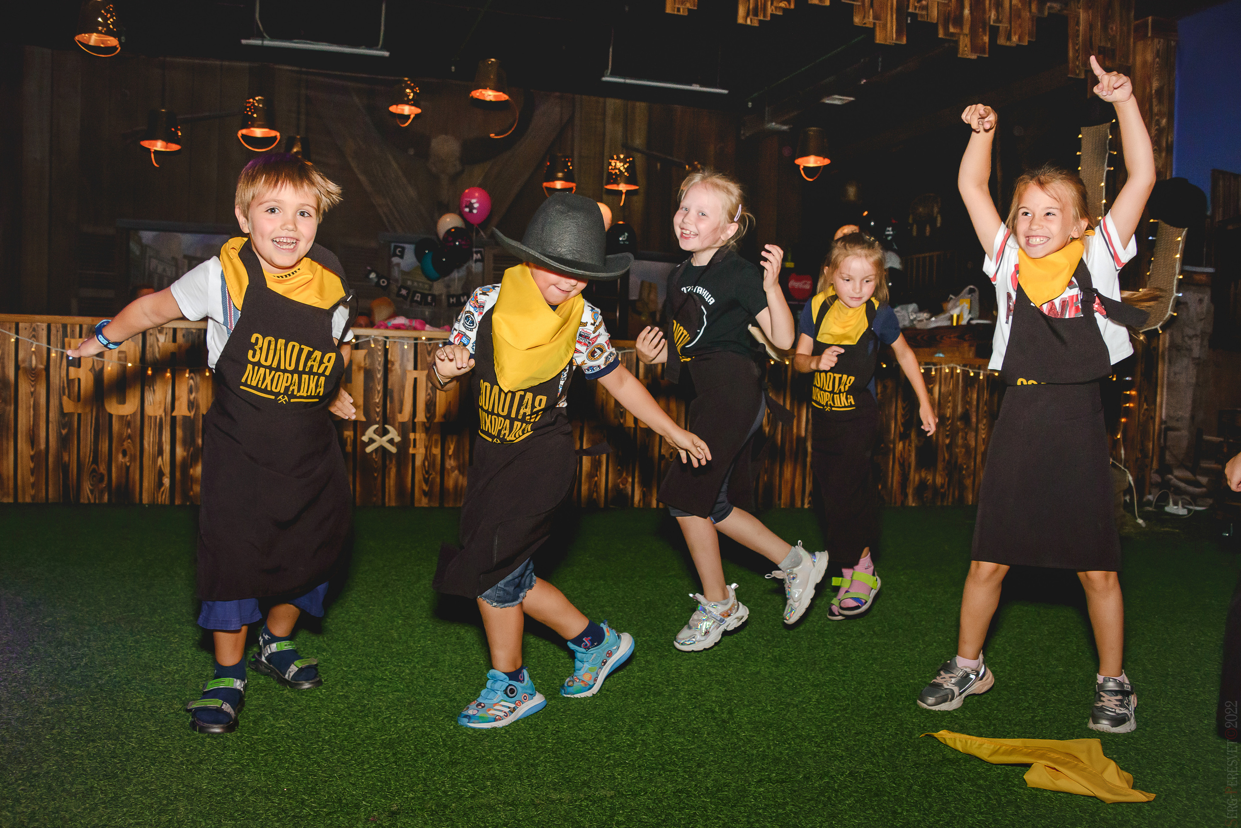 «Золотая лихорадка», квест-комната, Одинцово, фотограф Сергей Пересвет. Ваш фотограф на праздник в Москве, Раменском, Жуковском, Люберцах