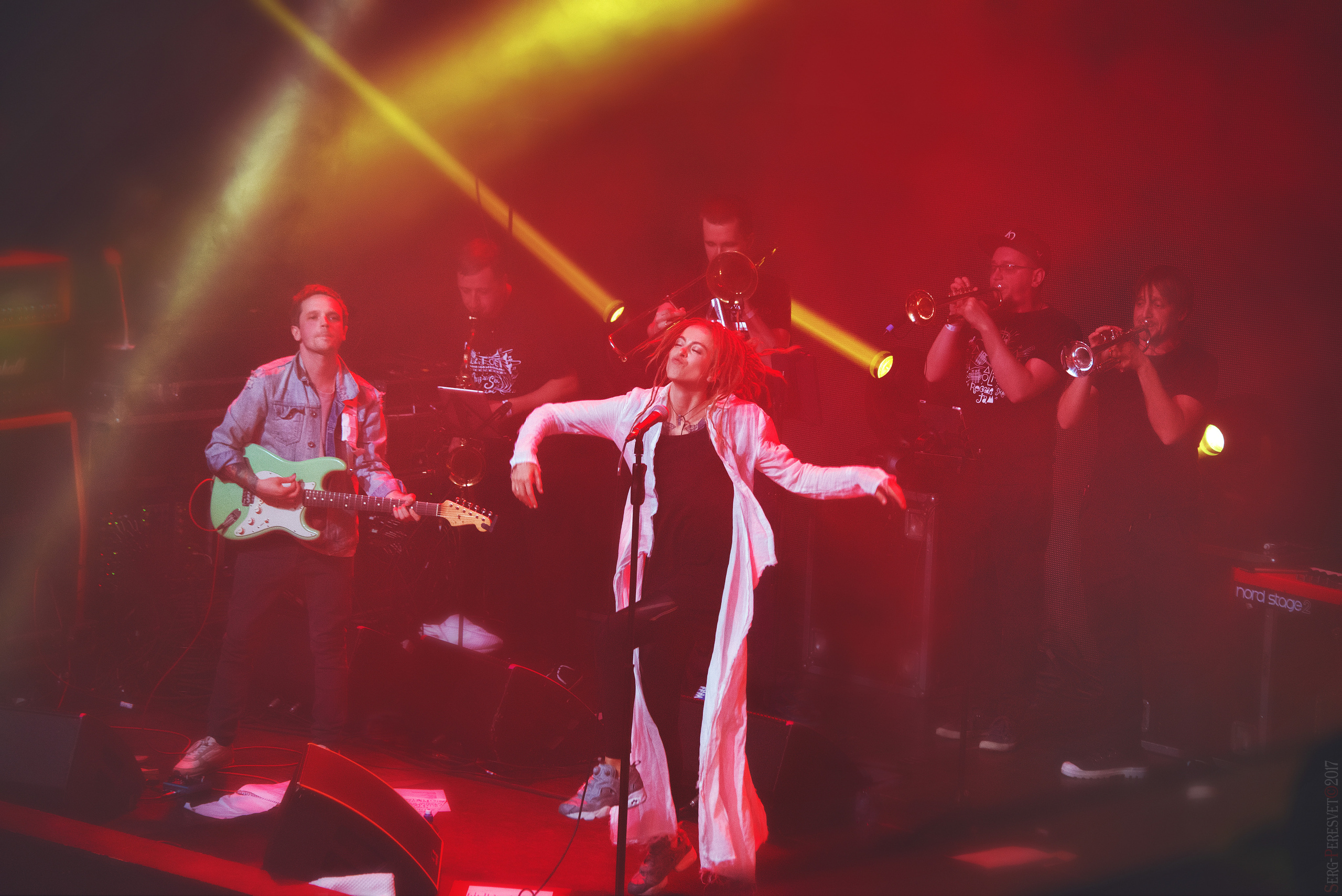 Репортажная съемка на концерт, для музыкантов, фотограф Пересвет. Ваш фотограф на праздник в Москве, Раменском, Жуковском, Люберцах