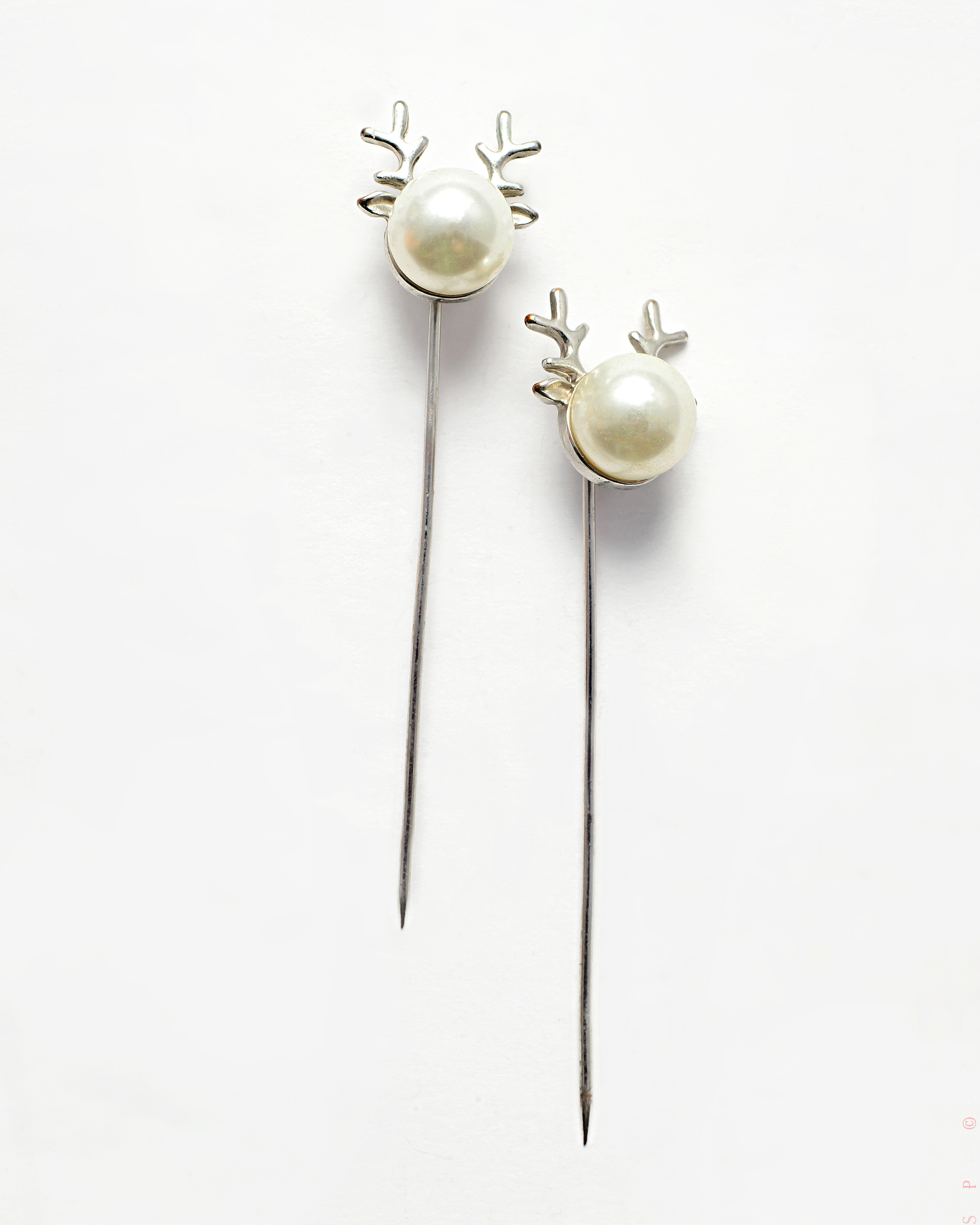 Каталожная макросъемка в Москве – аксессуары, украшения, косметика. Ваш фотограф на праздник в Москве, Раменском, Жуковском, Люберцах