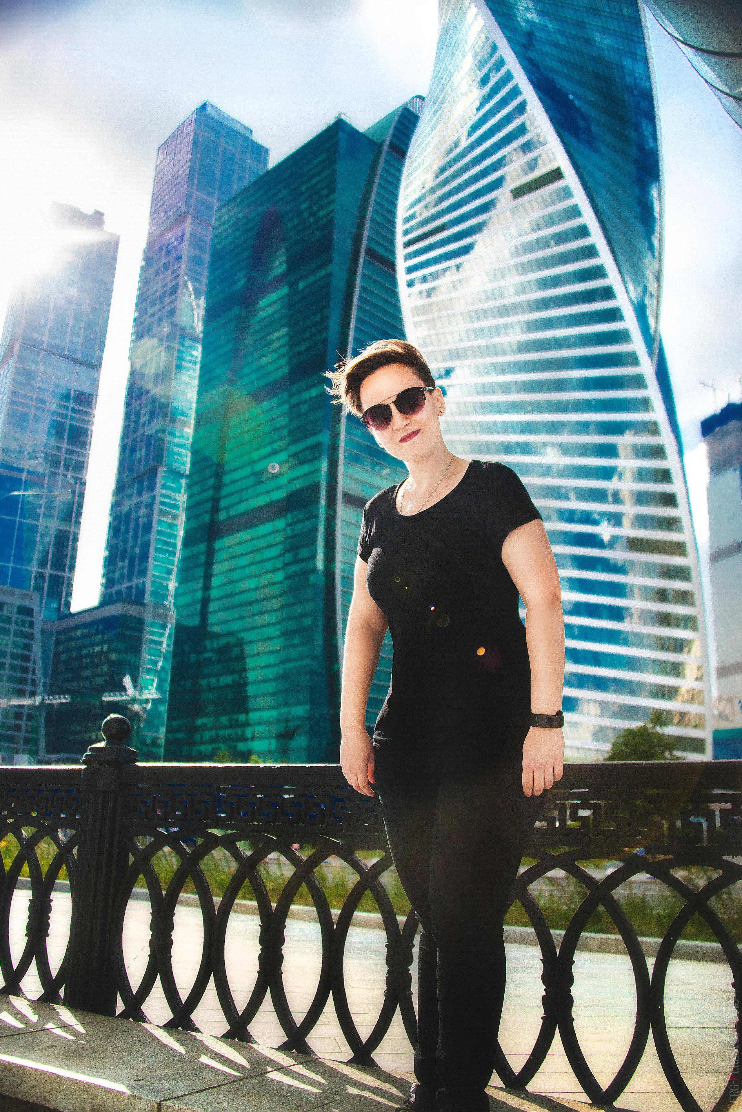 Фотосессия для девушек на природе в Москве - фотограф Сергей Пересвет. Ваш фотограф на праздник в Москве, Раменском, Жуковском, Люберцах