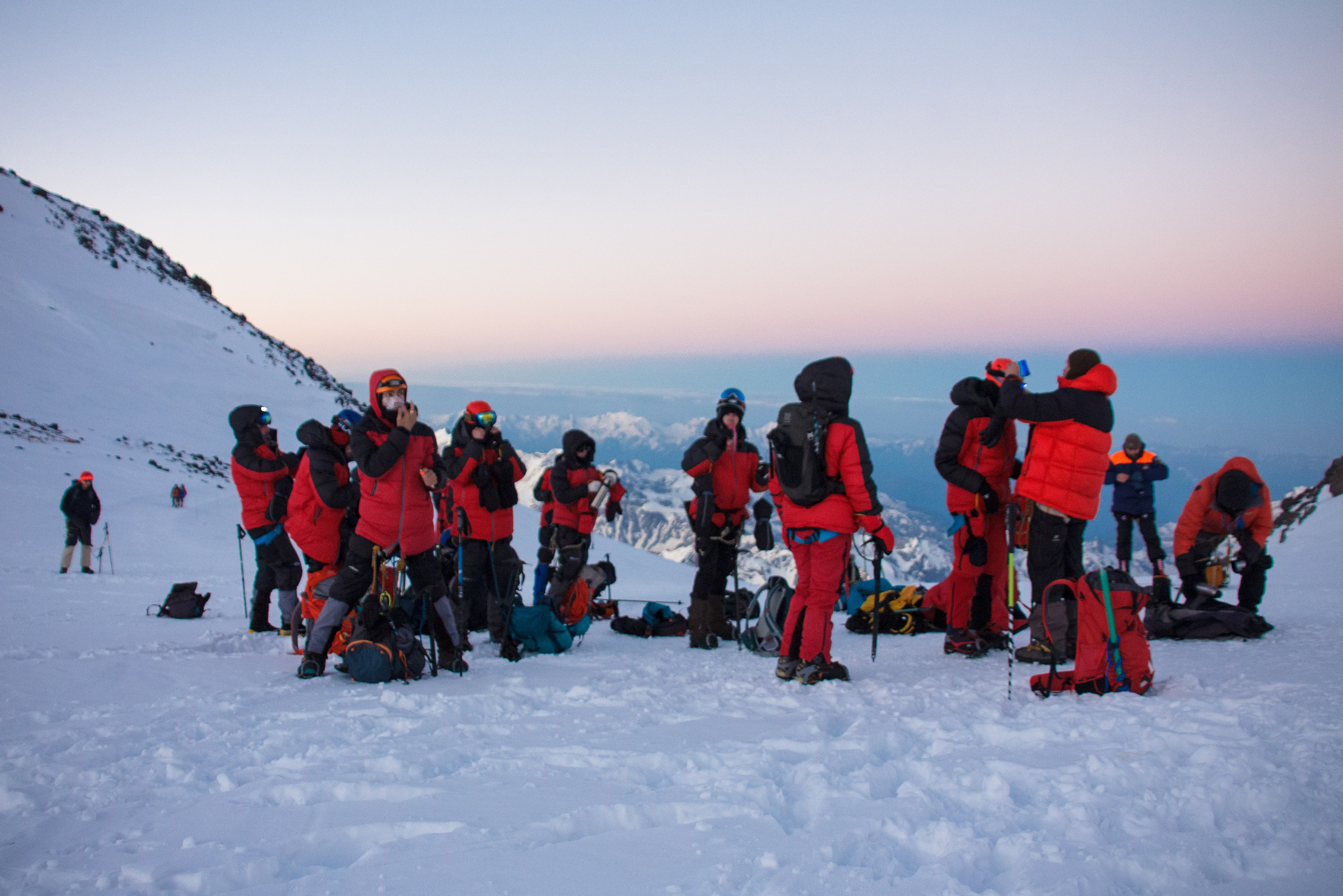 Восхождение на Эльбрус (пример съемки). Фотограф Котий Даниил