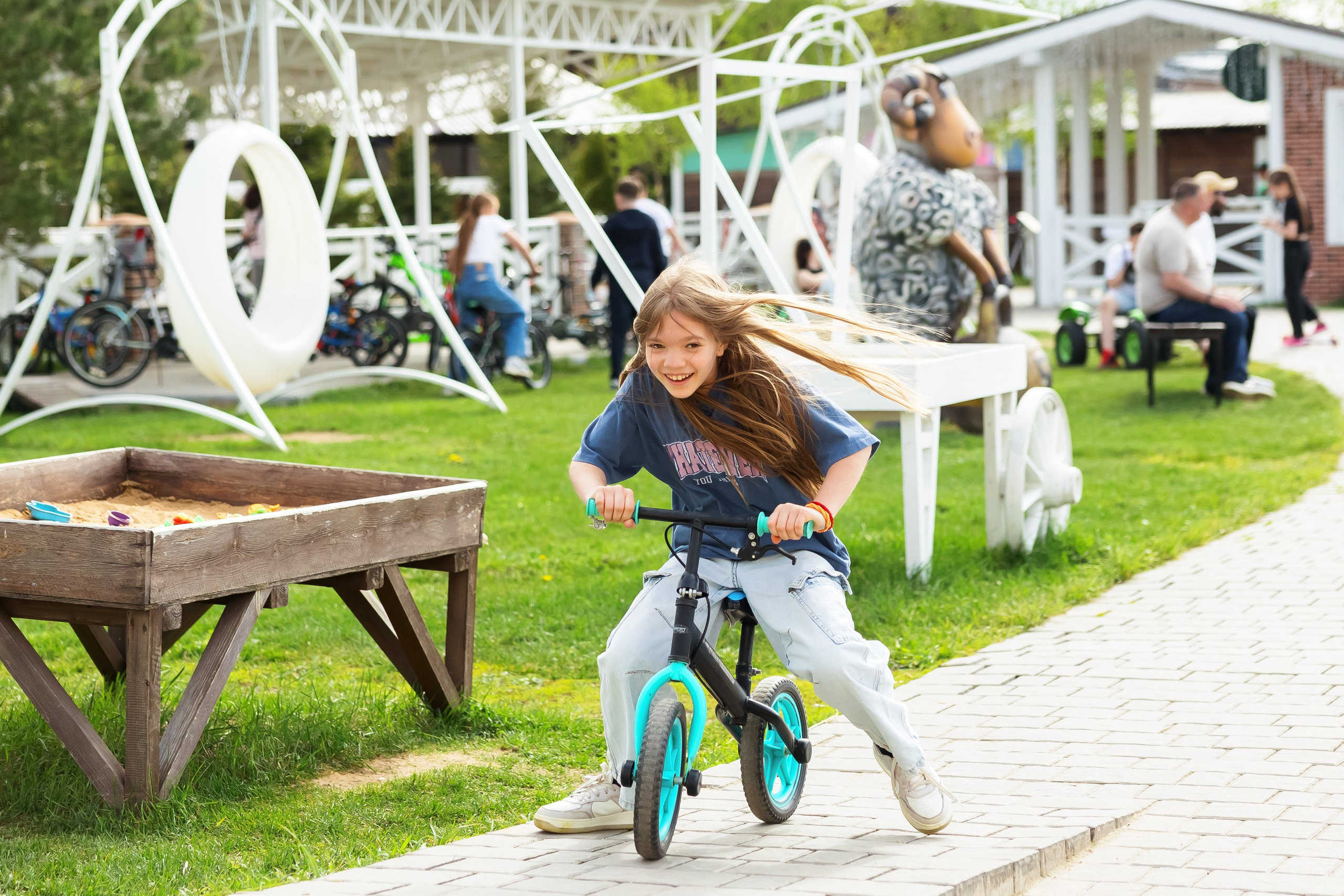 Праздник в честь окончания начальной школы. Фотограф г. Москва Олеся Пантелеева