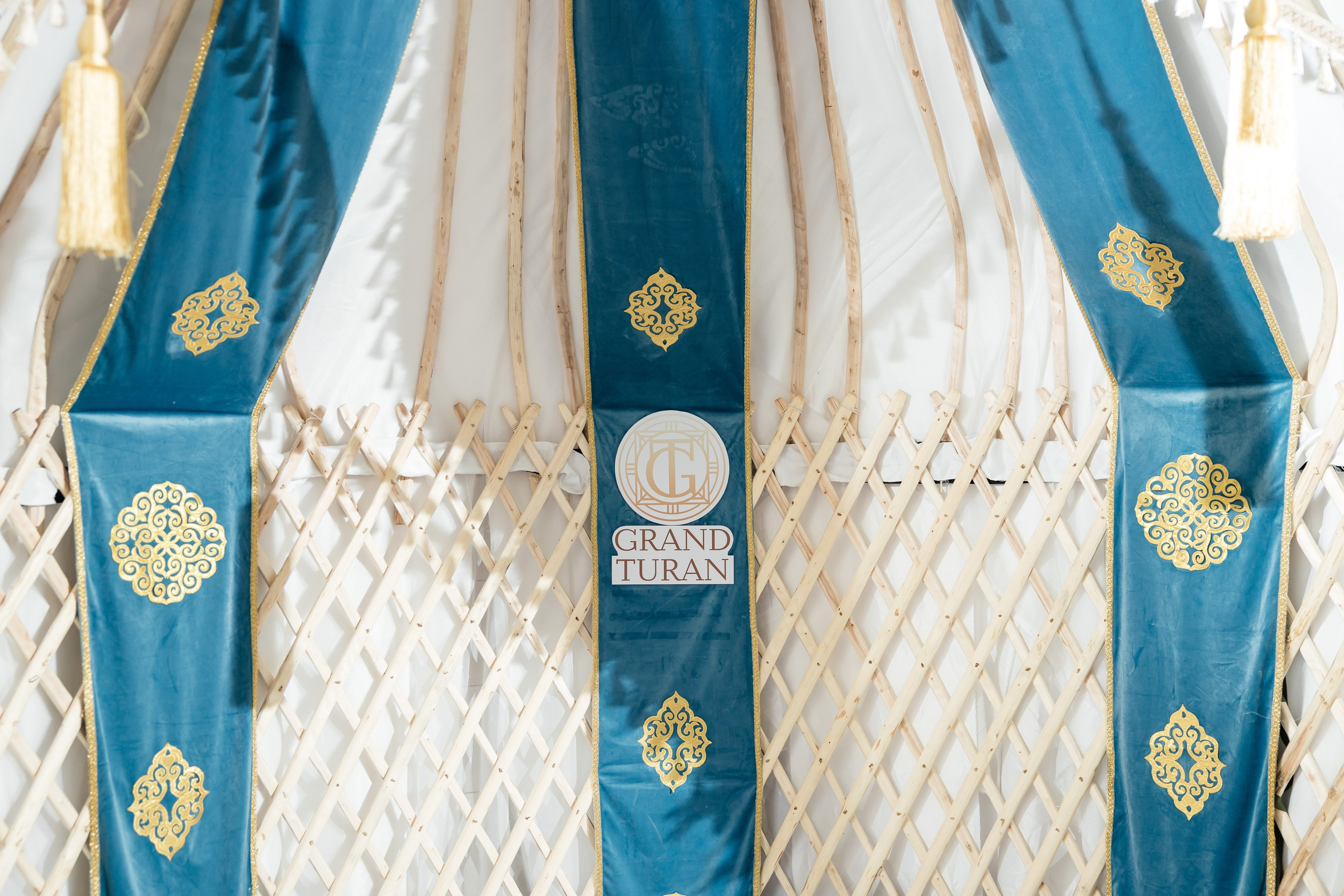 Проект 1. Вручение ключей BI Group. Дата: октябрь 2023. Профессиональный фотограф в городе Астана/Алматы Даурен Сембаев