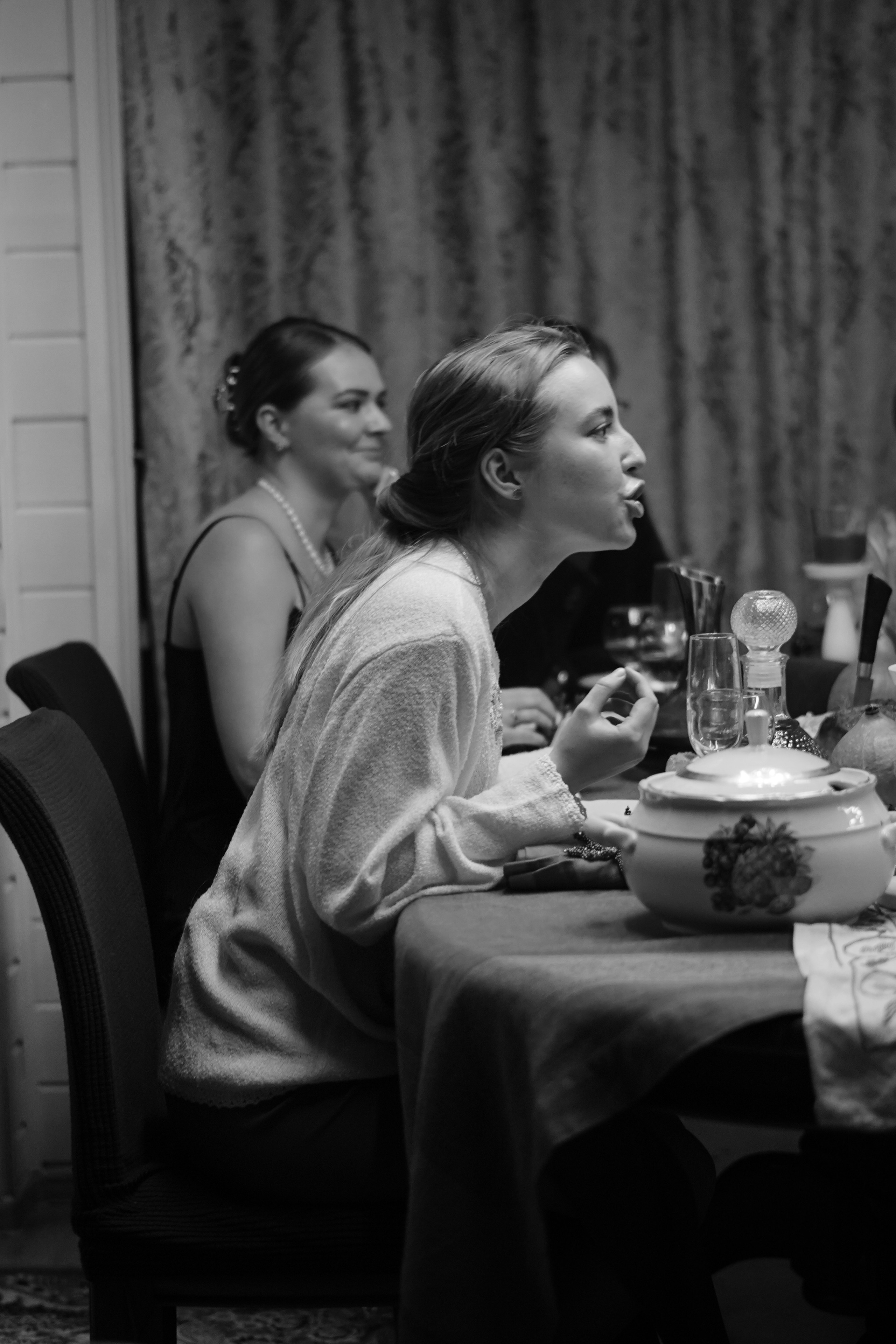 За кадром — КФ " Щелчок ". Beardy Pix