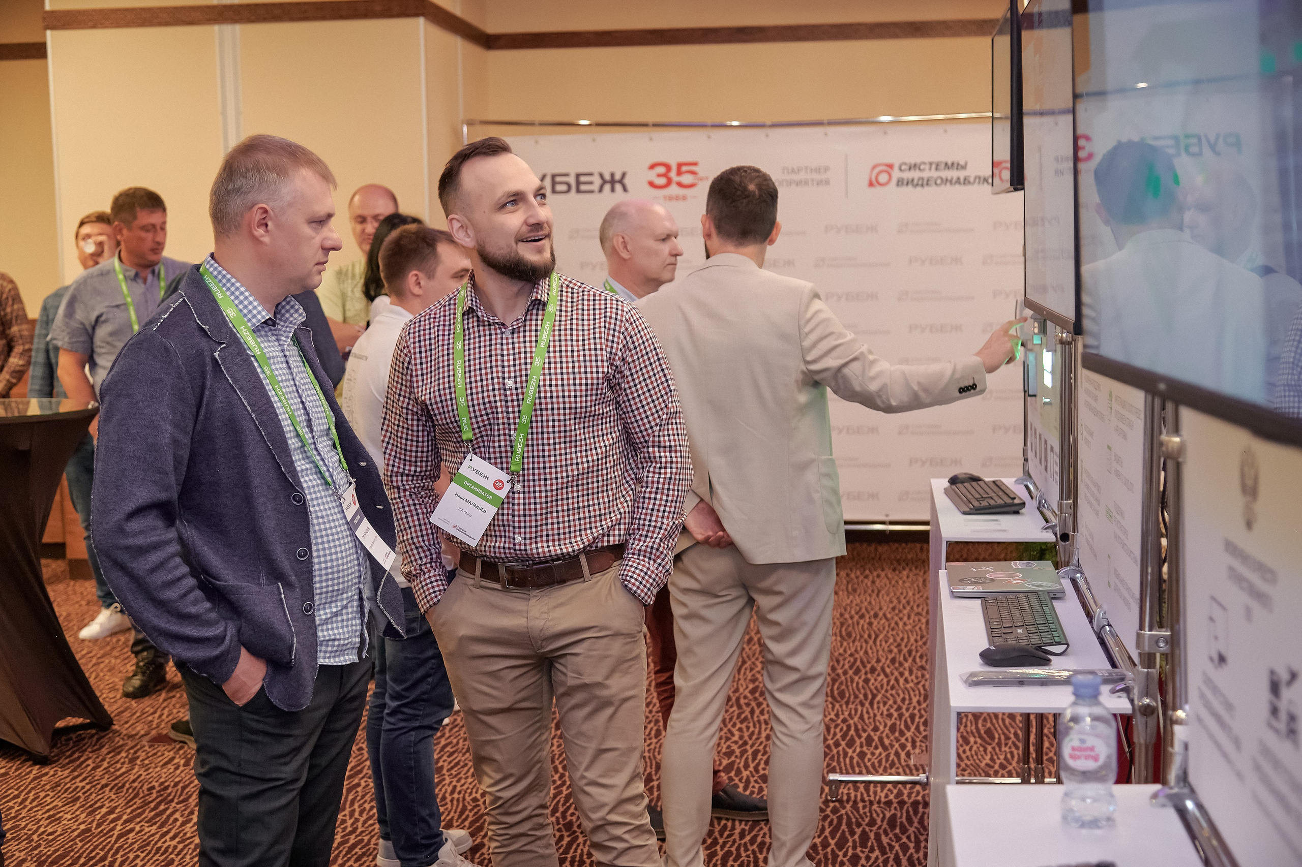 Портфолио репортажной фотосъёмки: "Рубеж" Системы видеонаблюдения. Фотограф Яковлев Роман — Красноярск