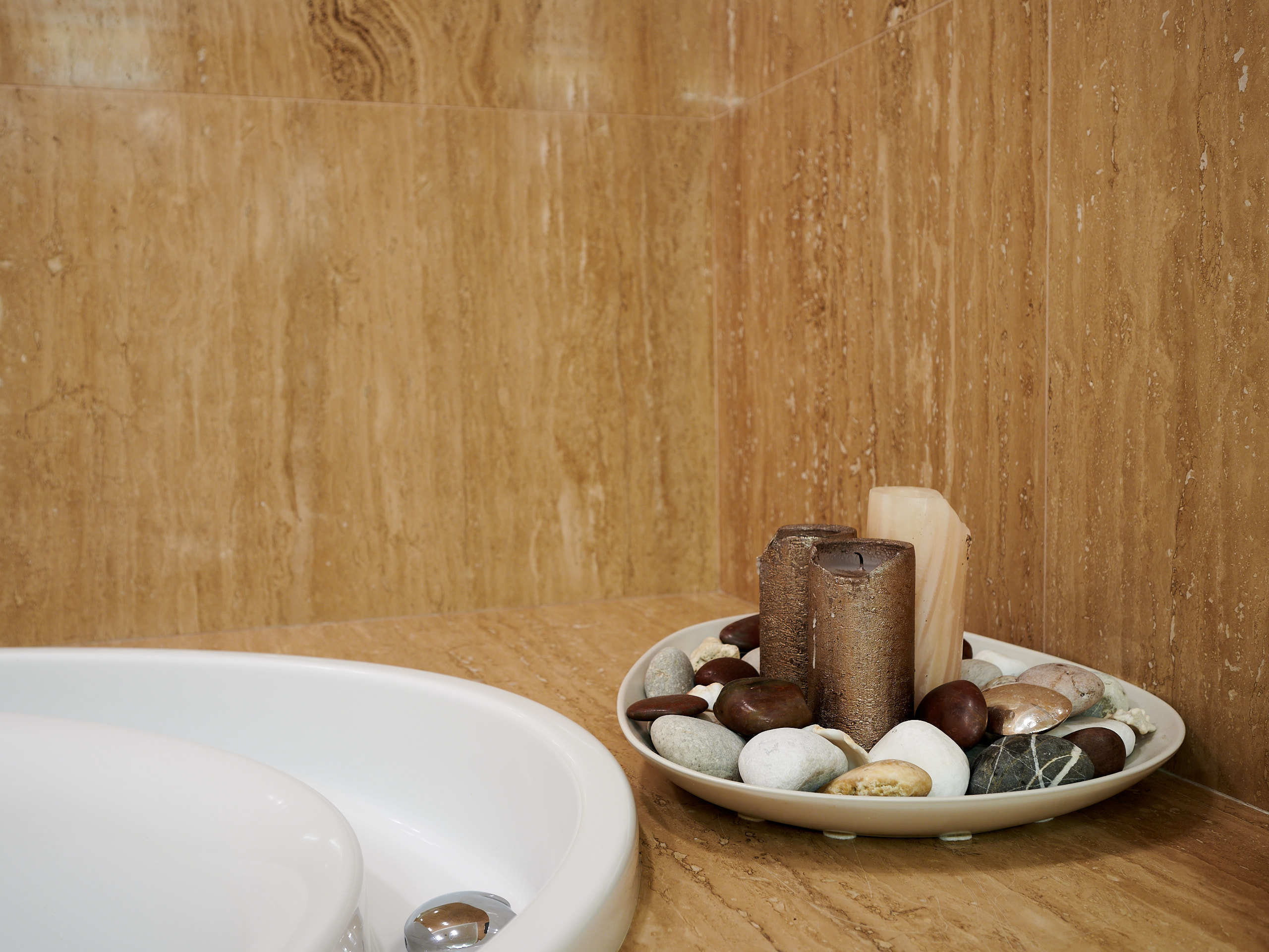 Квартира на Малом Новопесковском переулке. Флористическая, интерьерная и портретная съемка в Москве и Европе