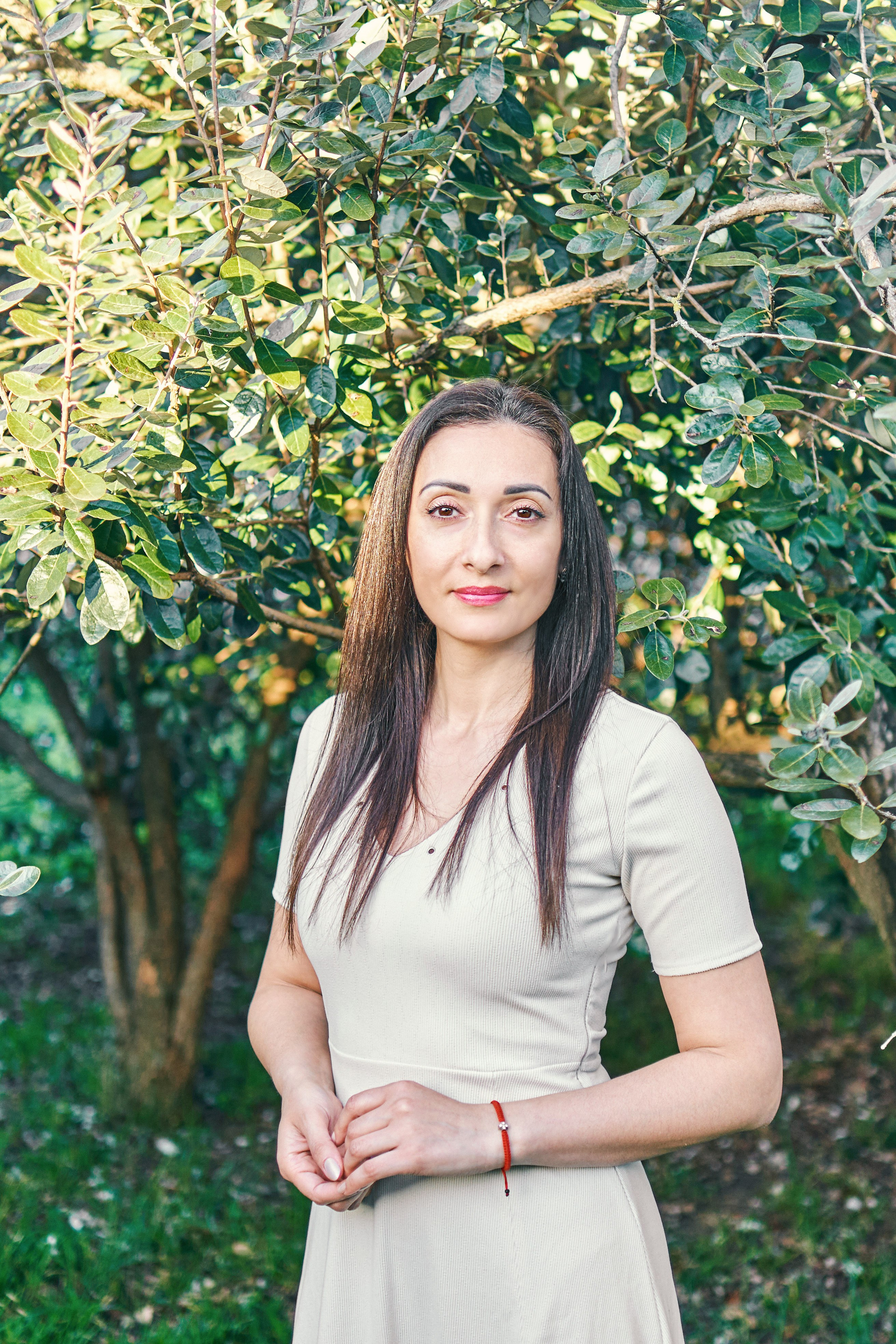 Съёмка Оксаны в цветущем саду в Абхазии. Фотограф Абхазия|Цандрипш|Гагра|Сириус|Красная Поляна Артём Большаков