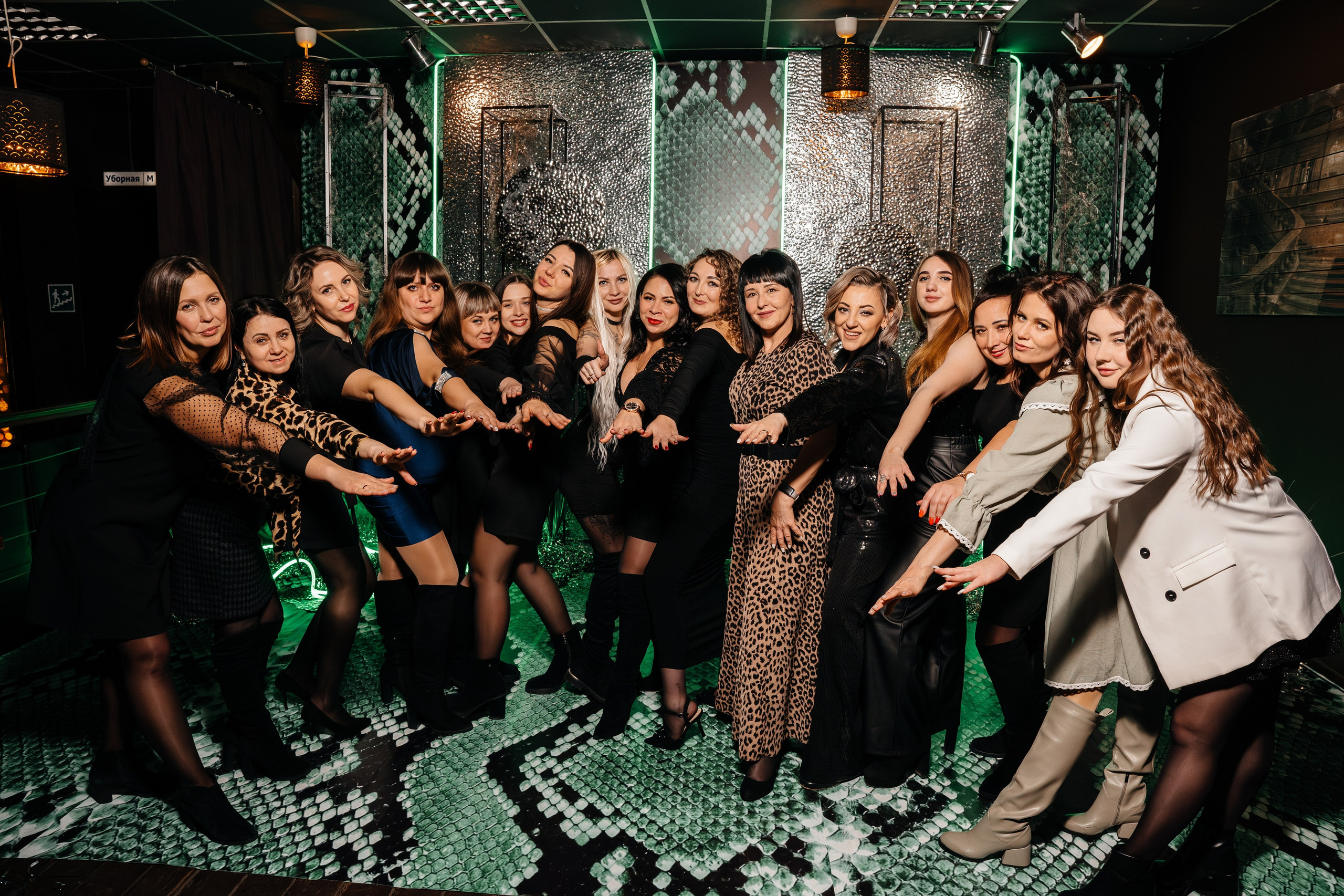 Корпоратив «СОВКОМБАНК». Свадебный фотограф Барнаул Алексей Павлов