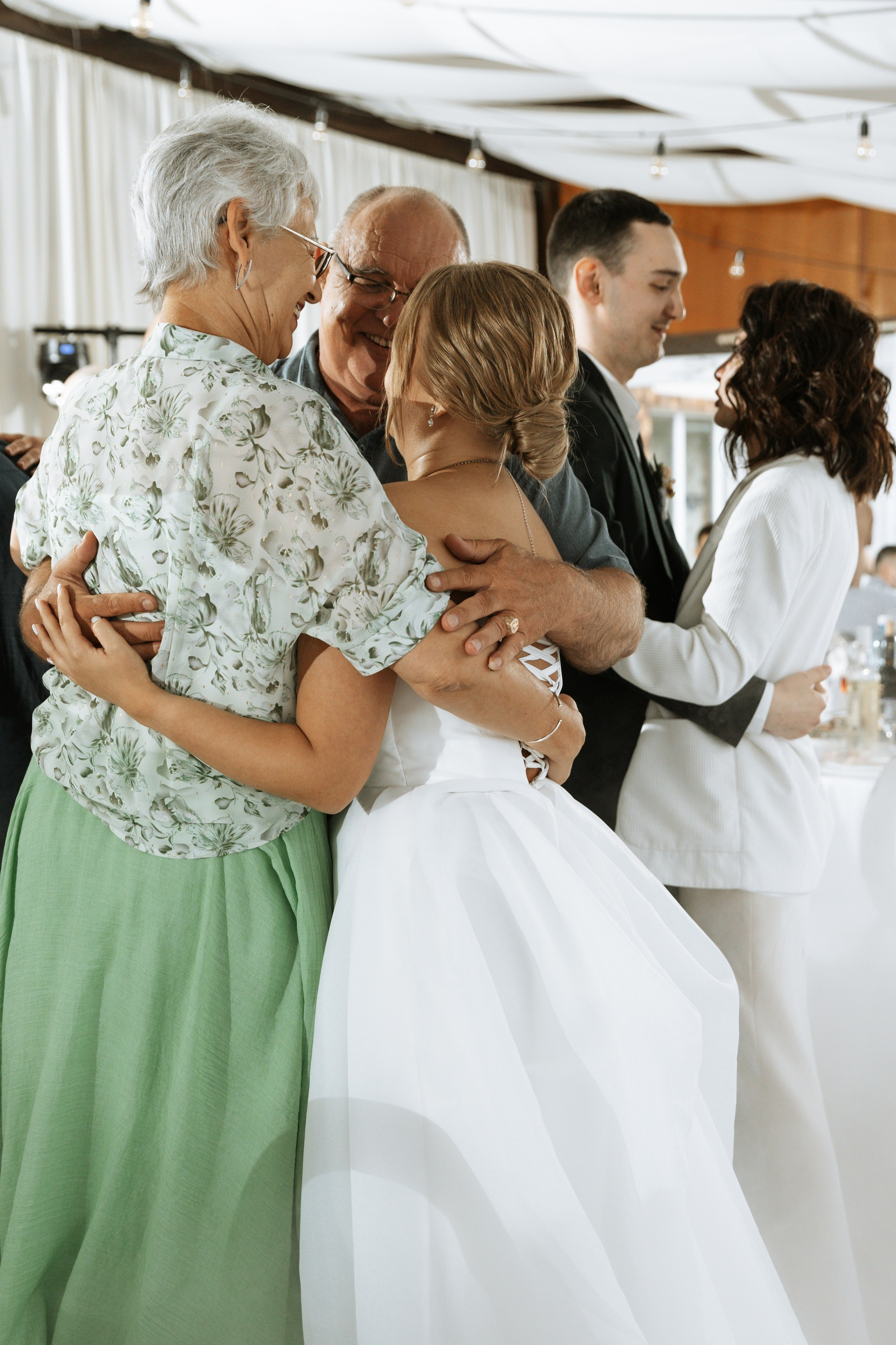 N & E. Свадебный и семейный фотограф в Красноярске Абраменко Настя