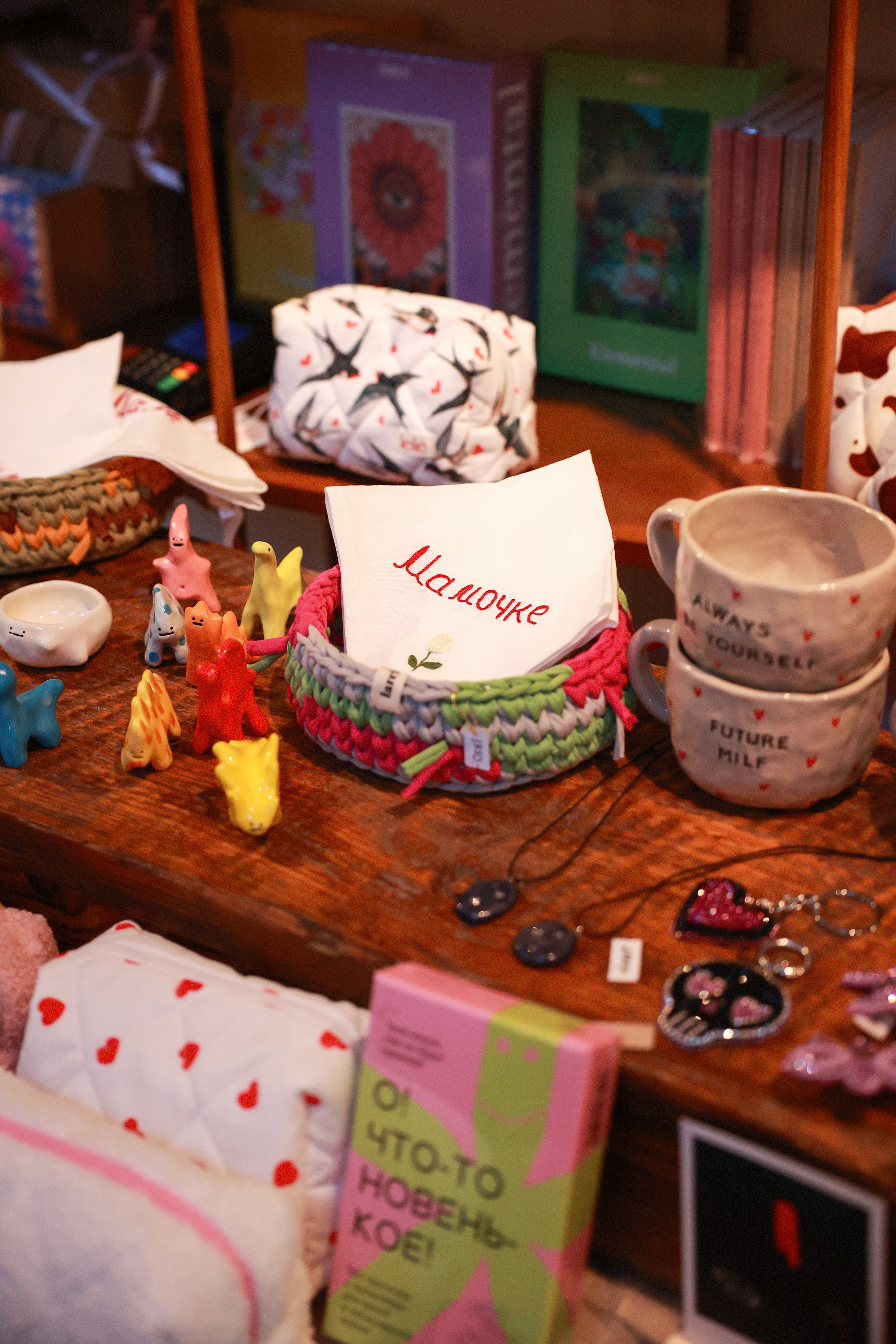 7–8 марта 2025 в пространстве «Три вокзала. Депо» / День 1 / фото Саша Жукова. Фотоотчеты «Ламбада-маркета»