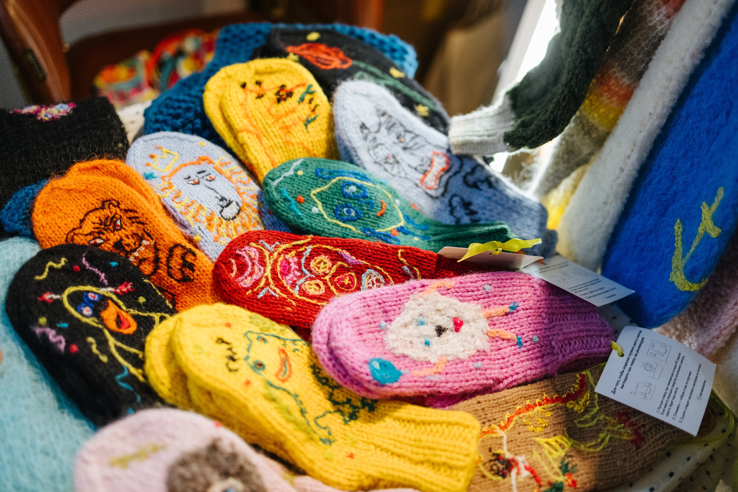 2–3 марта 2024 в пространстве «Три вокзала. Депо» / День 1 / фото Валерий Белобеев. Фотоотчеты «Ламбада-маркета»