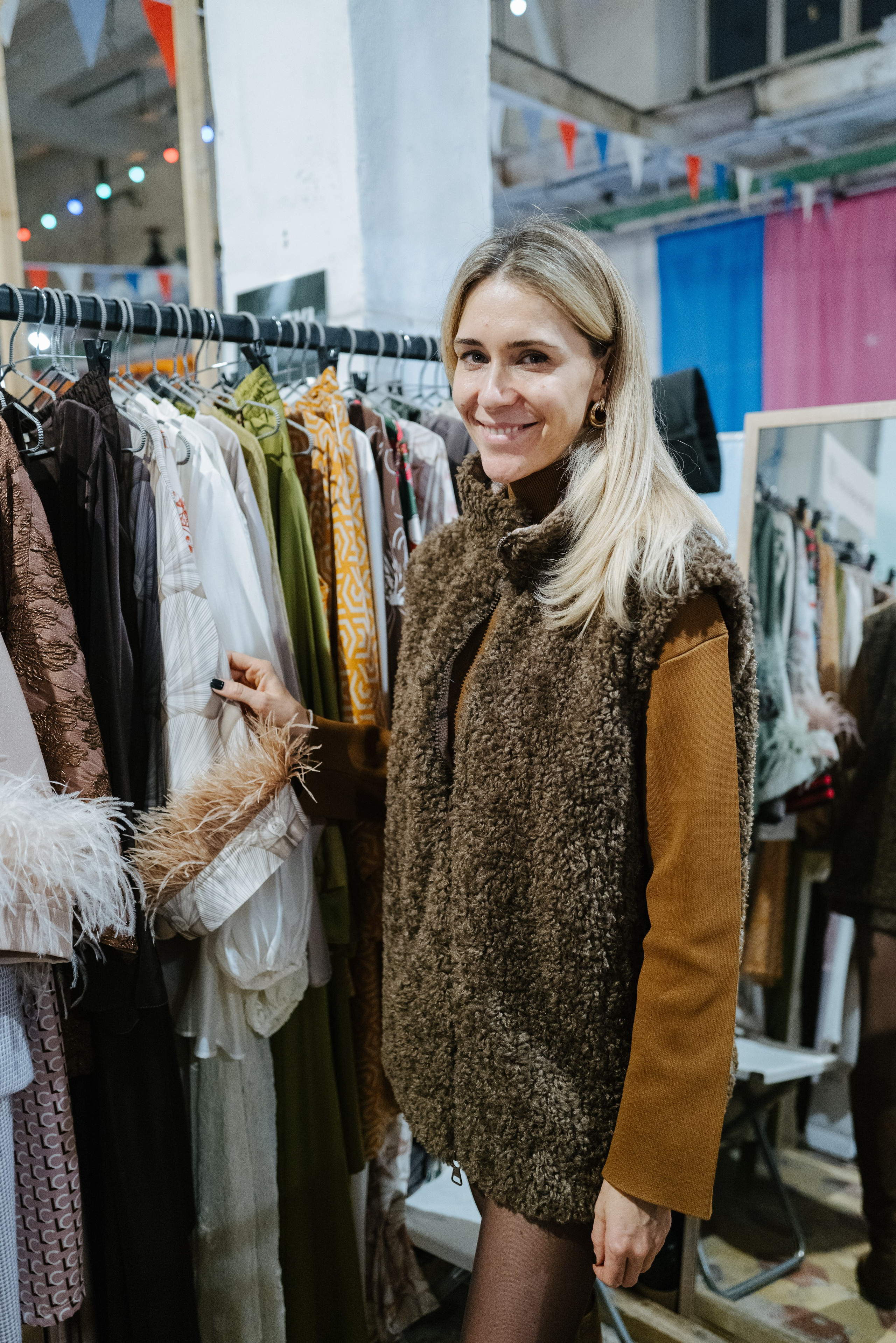 16 ноября 2024 в пространстве «Кристалл» / фото Валерий Белобеев. Фотоотчеты «Ламбада-маркета»