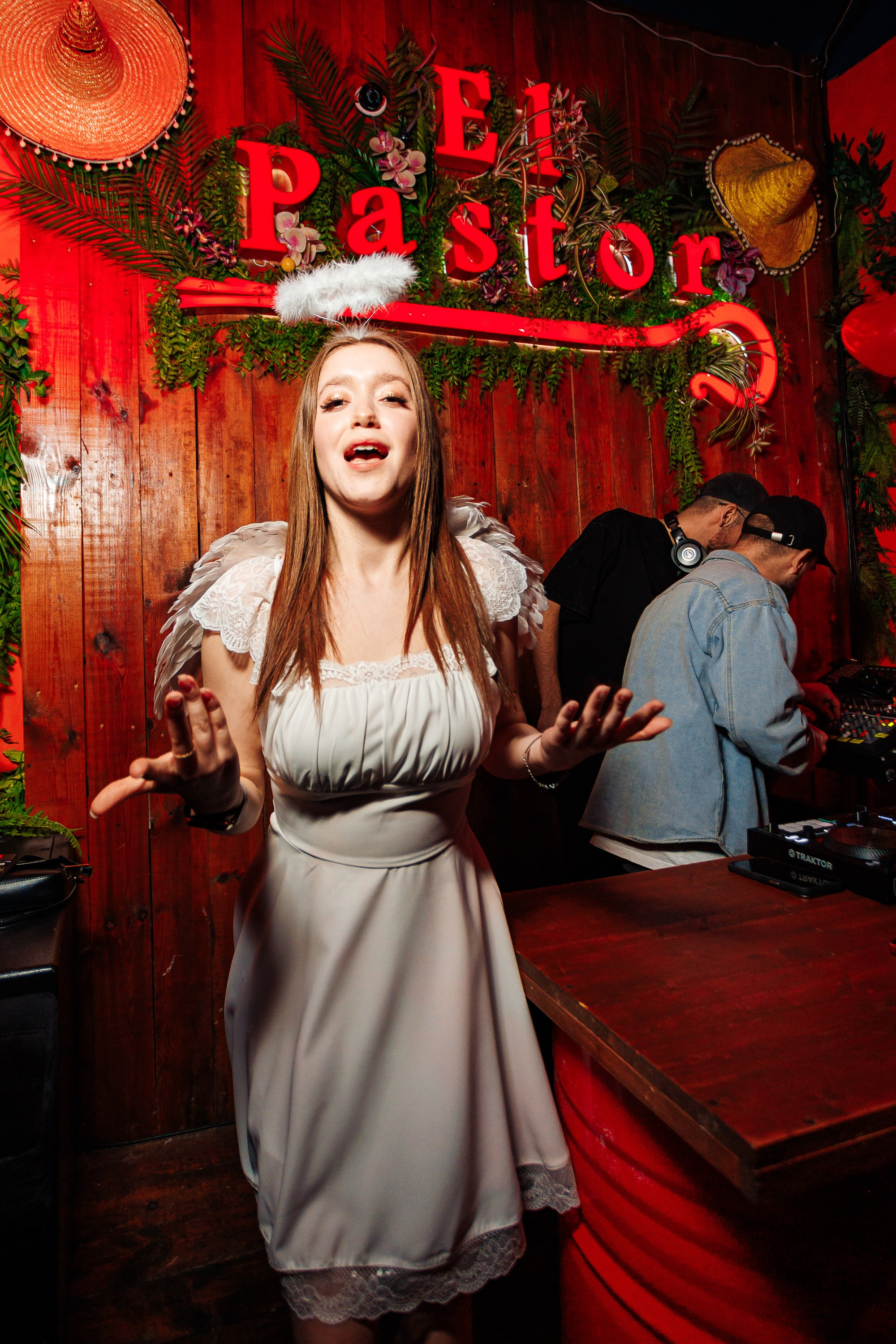 День влюблённых_El Pastor_Симферополь_14.02.2025. Аминов Руслан | Фотограф