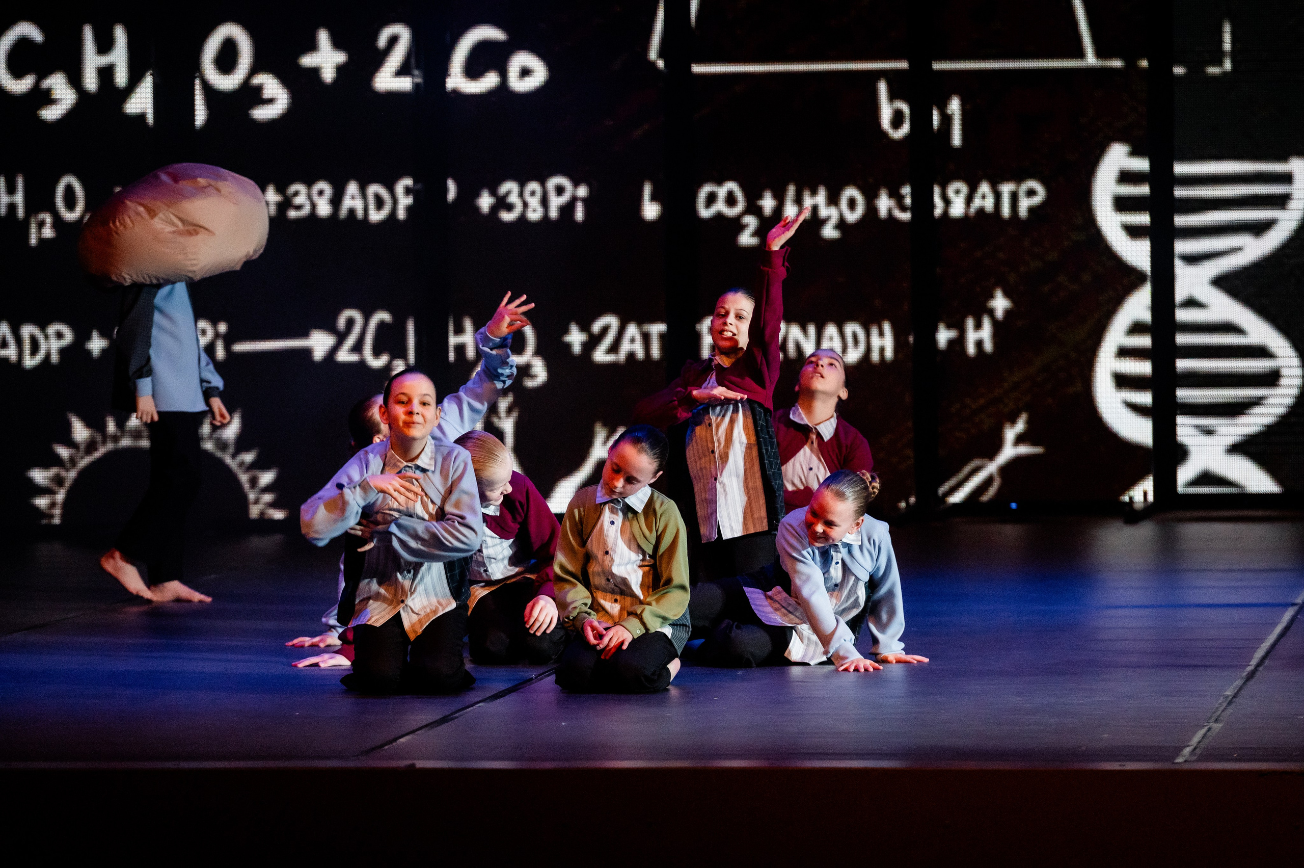 Концерты студии современной хореографии Пространные танцы. Дом детской фотографии Арсюткиной Наталии™