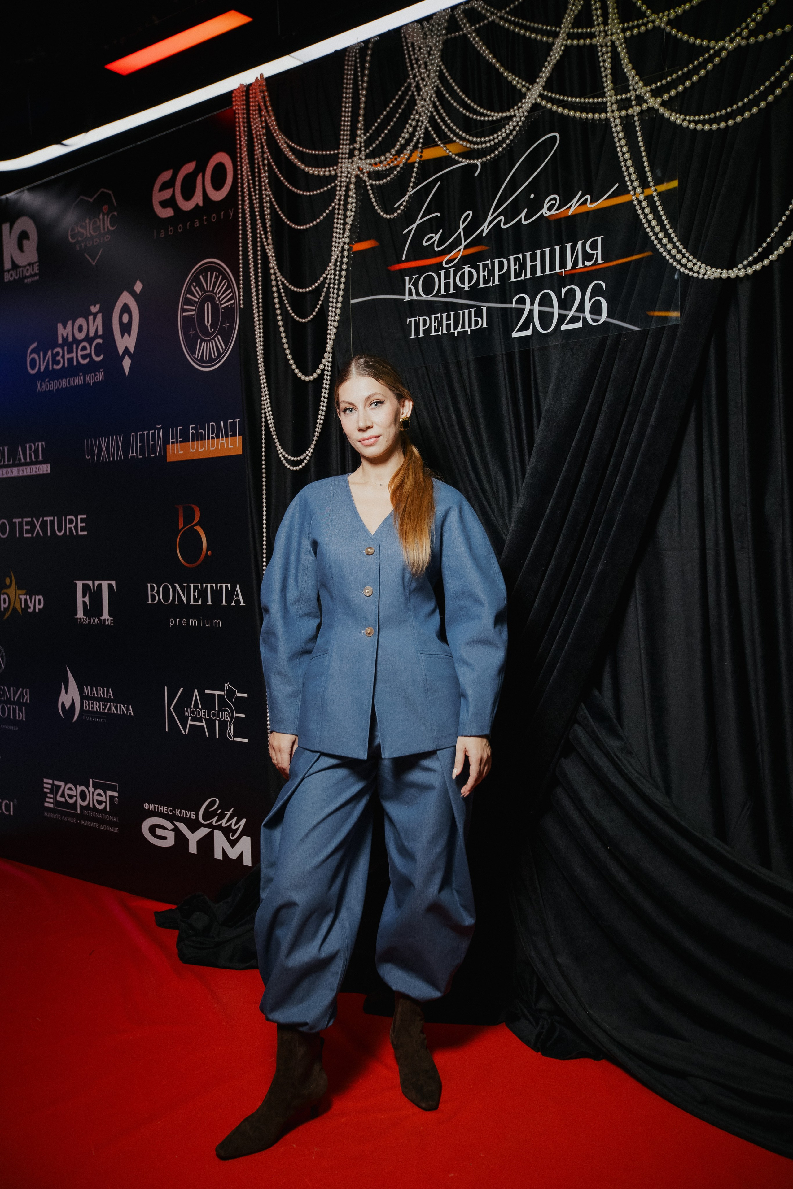 ФЭШН КОНФА. СВОИ. ФОТООТЧЕТЫ-СОБЫТИЯ-МЕСТА