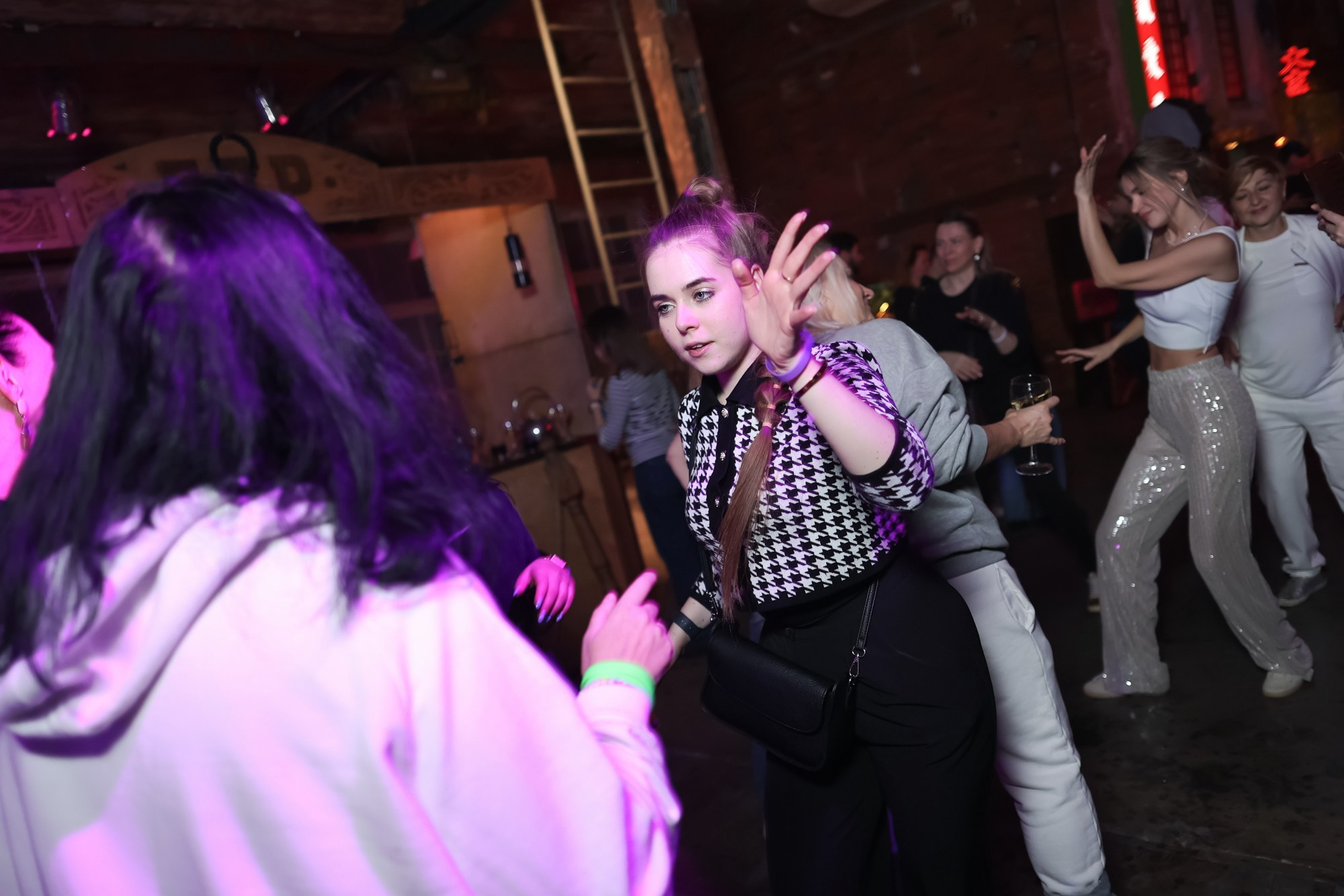 Форт-Боярд. Репортажный фотограф видеограф в Москве Ольга Плаксина