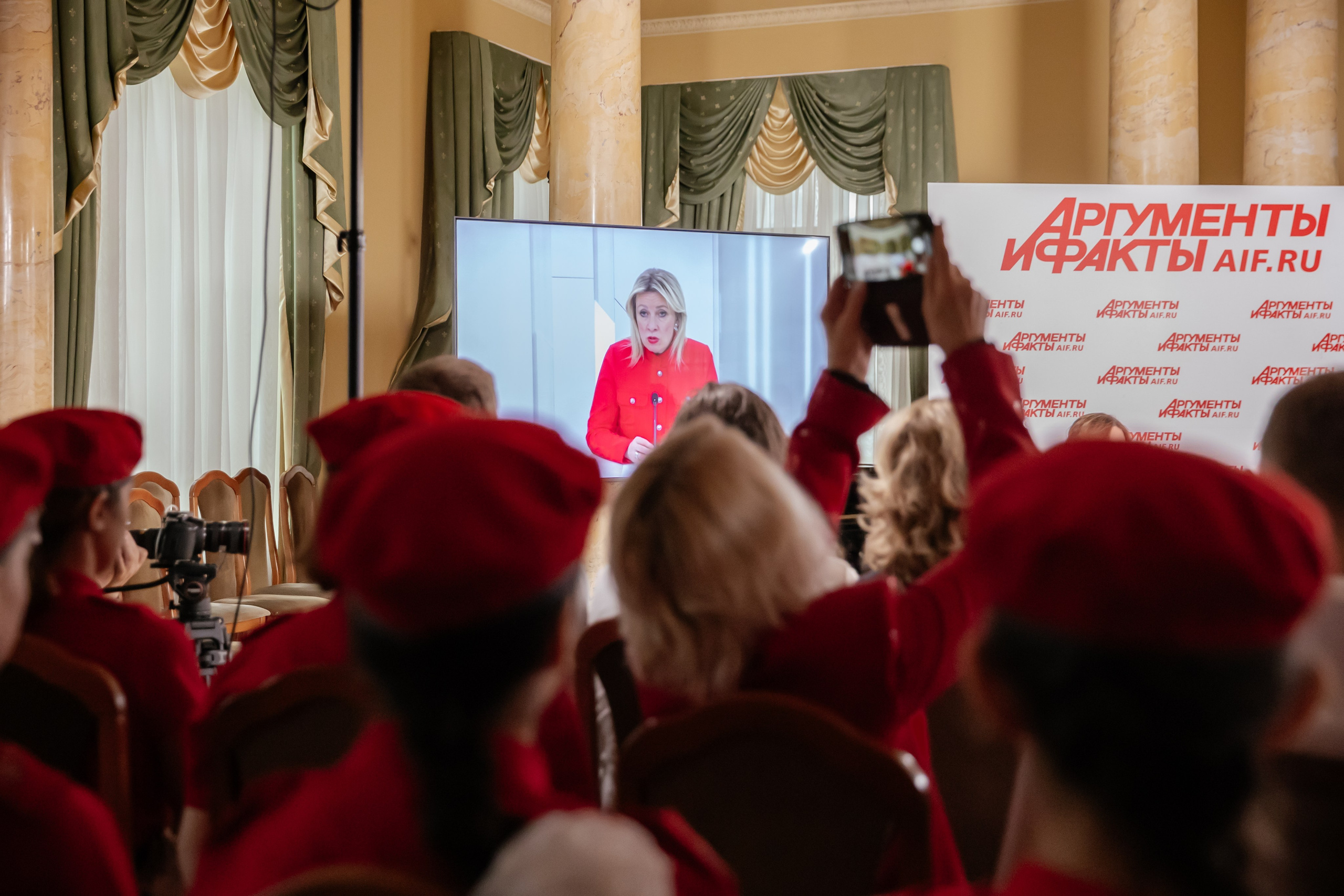 Аргументы и Факты. Леся Гаранина. Семейный фотограф/видеограф Москва и область