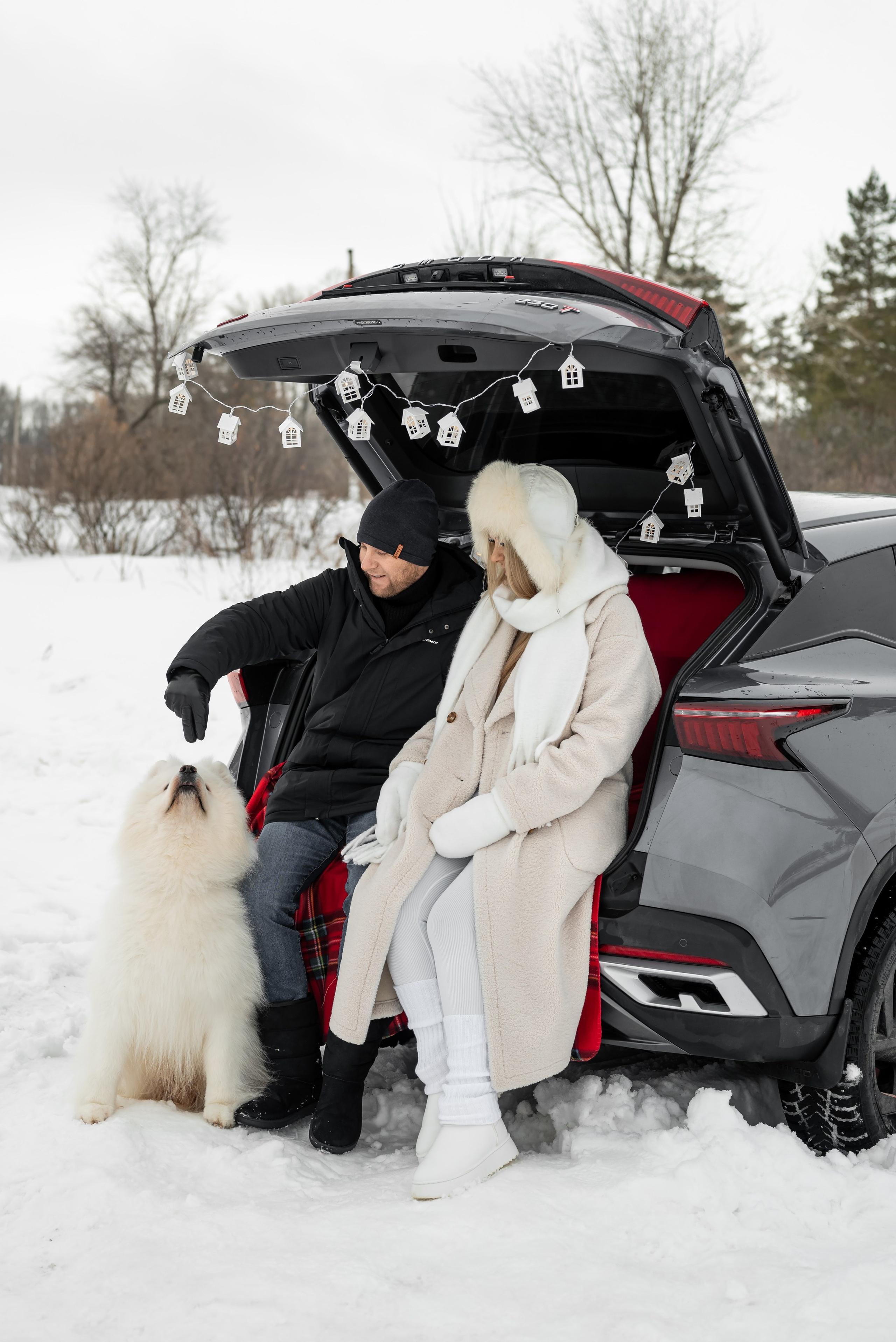 Фотопроект с Платоном и машиной на улице. Фотограф в городе Салават