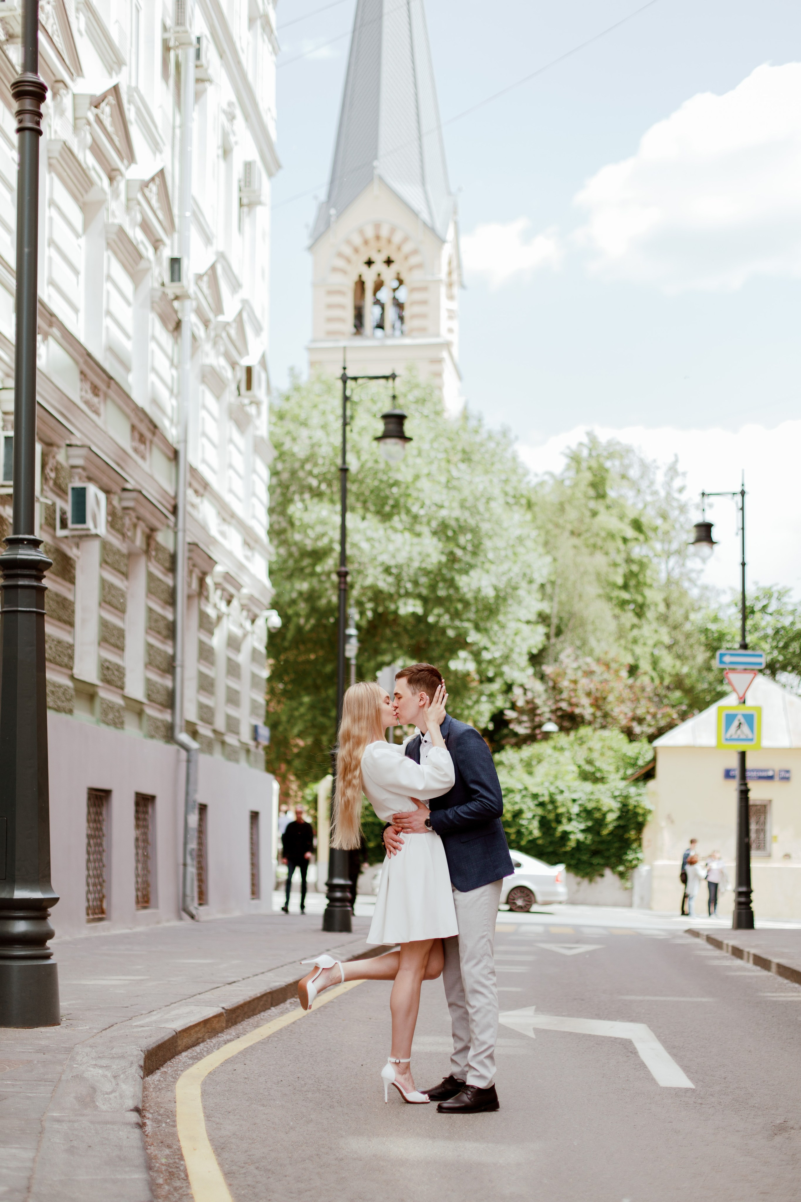 Свадебная прогулка в Москве по улочкам Китай-Города, фотограф на Свадьбу