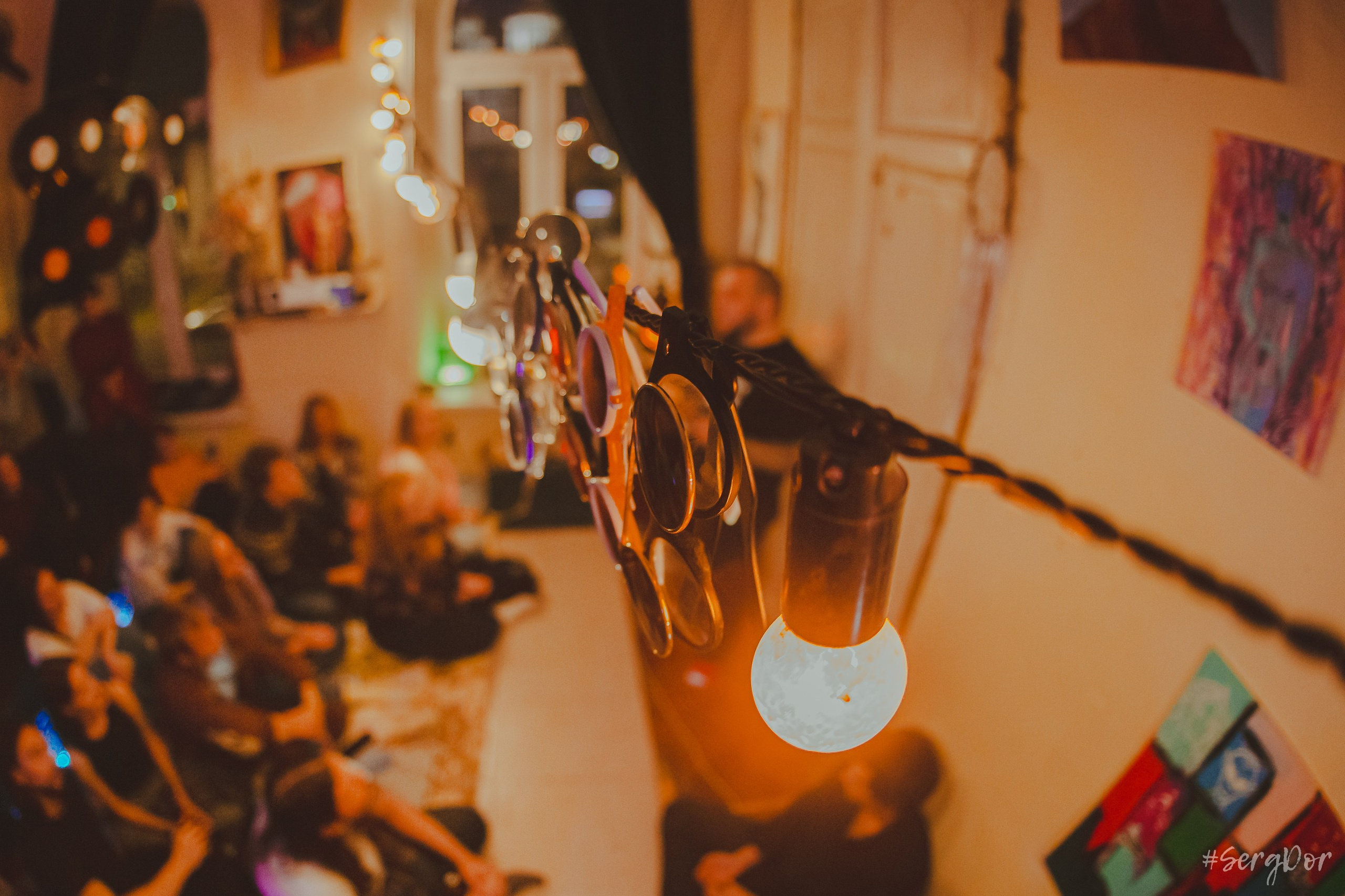 Рома Гонза, Ваня Пинженин, Квартирник у Мищенко, поэты, стихи, совершеннолетие, Санкт-Петербург, Питер, 16.11.2024, SergDor, 16 ноября 2024 года, #SergDor