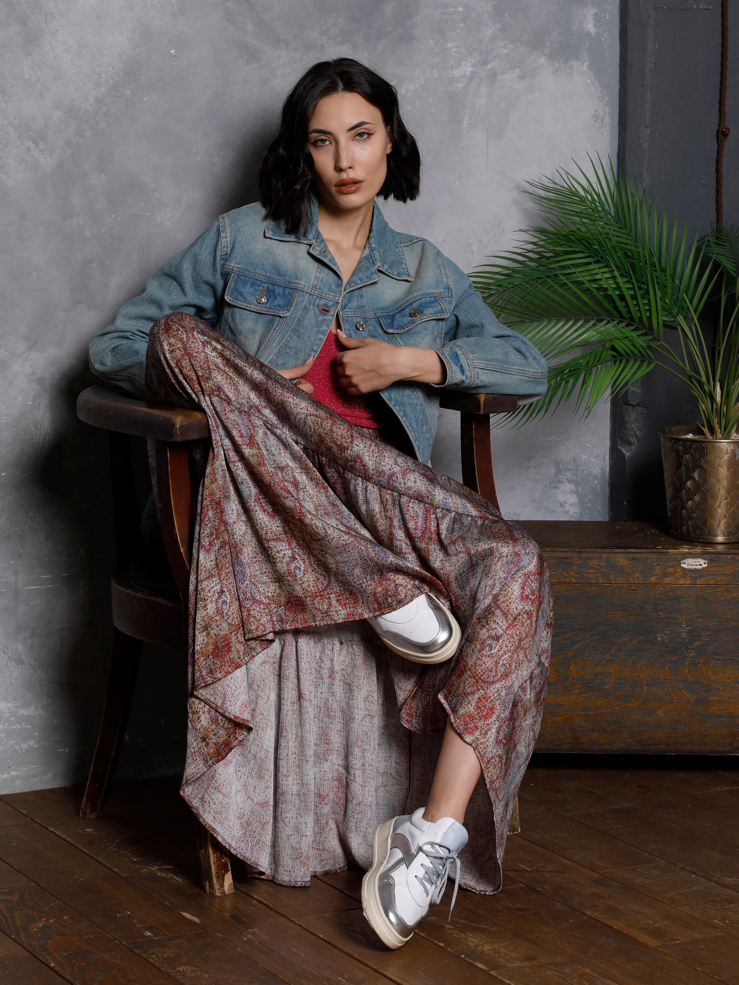 Souvenir. Elizabeth Marriott