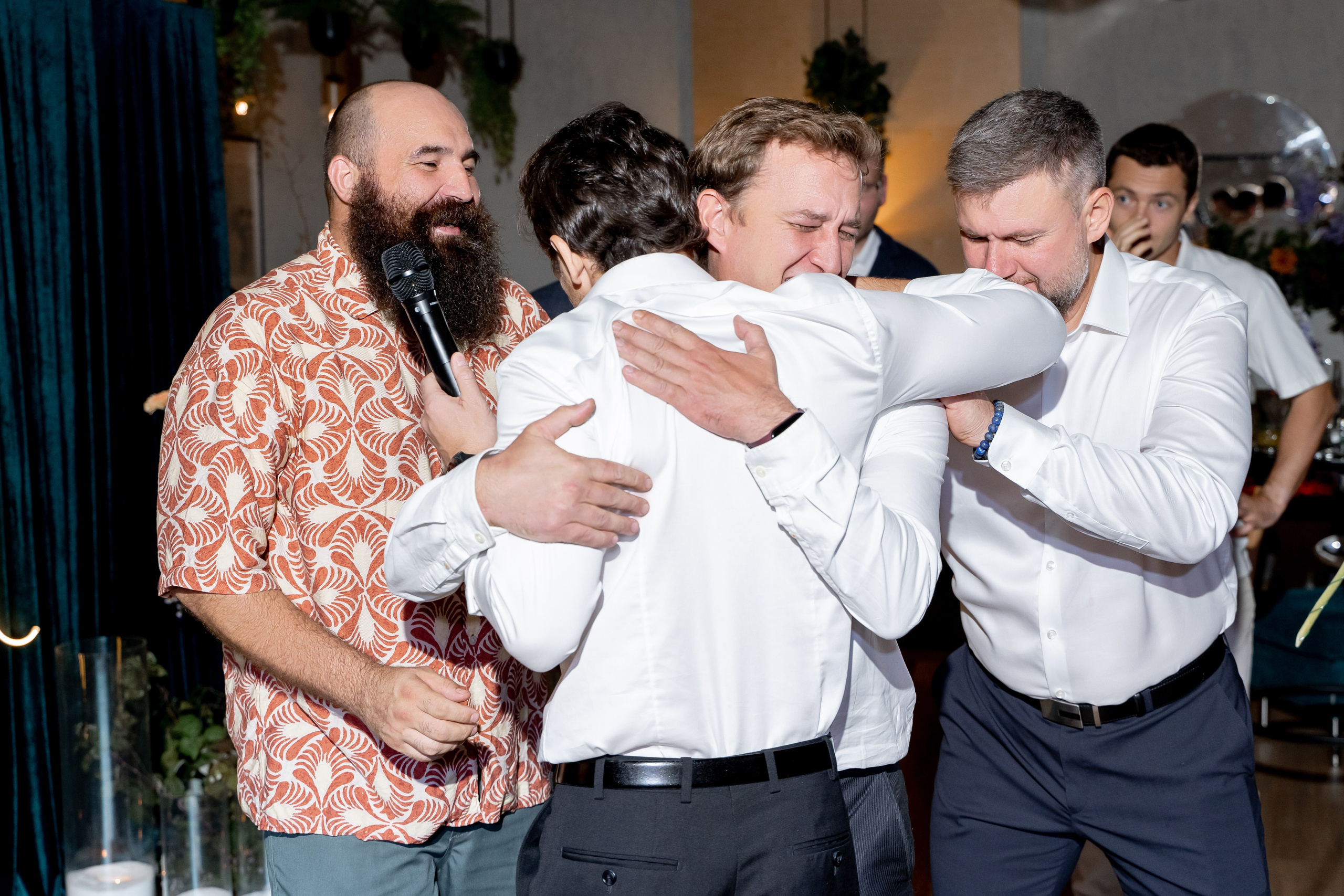 Репортаж мероприятия, репортажная съемка в Москве и Московской области, фотограф на мероприятие, фотосъемка юбилея, репортаж свадьбы, event, фотосессия на фотозоне, фотограф на юбилей, фотограф на день рождения, репортажный фотограф, съемка мероприятия, съемка на фотозоне, фотограф на корпоратив, фотограф на свадьбу, фотограф на детский праздник, фотограф на выпускной. Свадебный репортаж в лофте.