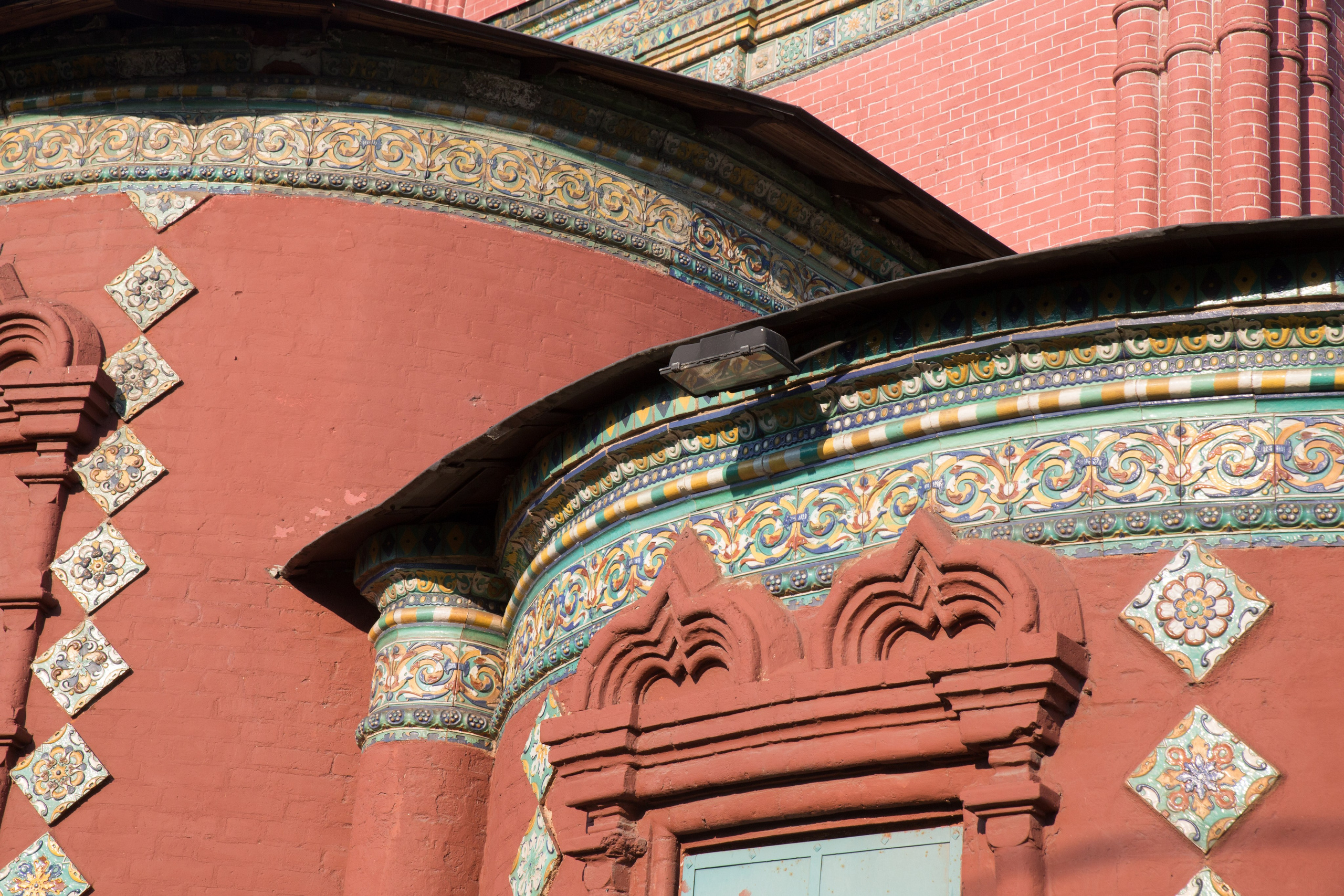 Г. Ярославль. Студия Максима Белослюдцева