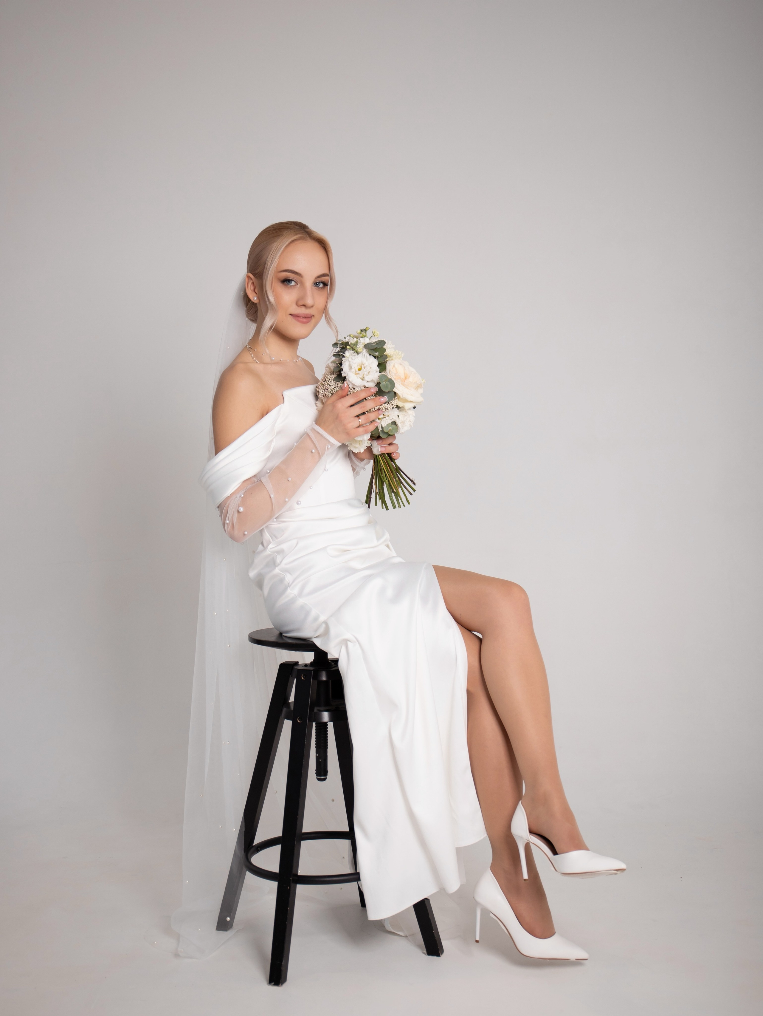 Илья&София (ЗАГС, прогулка, фотостудия). Свадебный и семейный фотограф в Москве Мила Широких