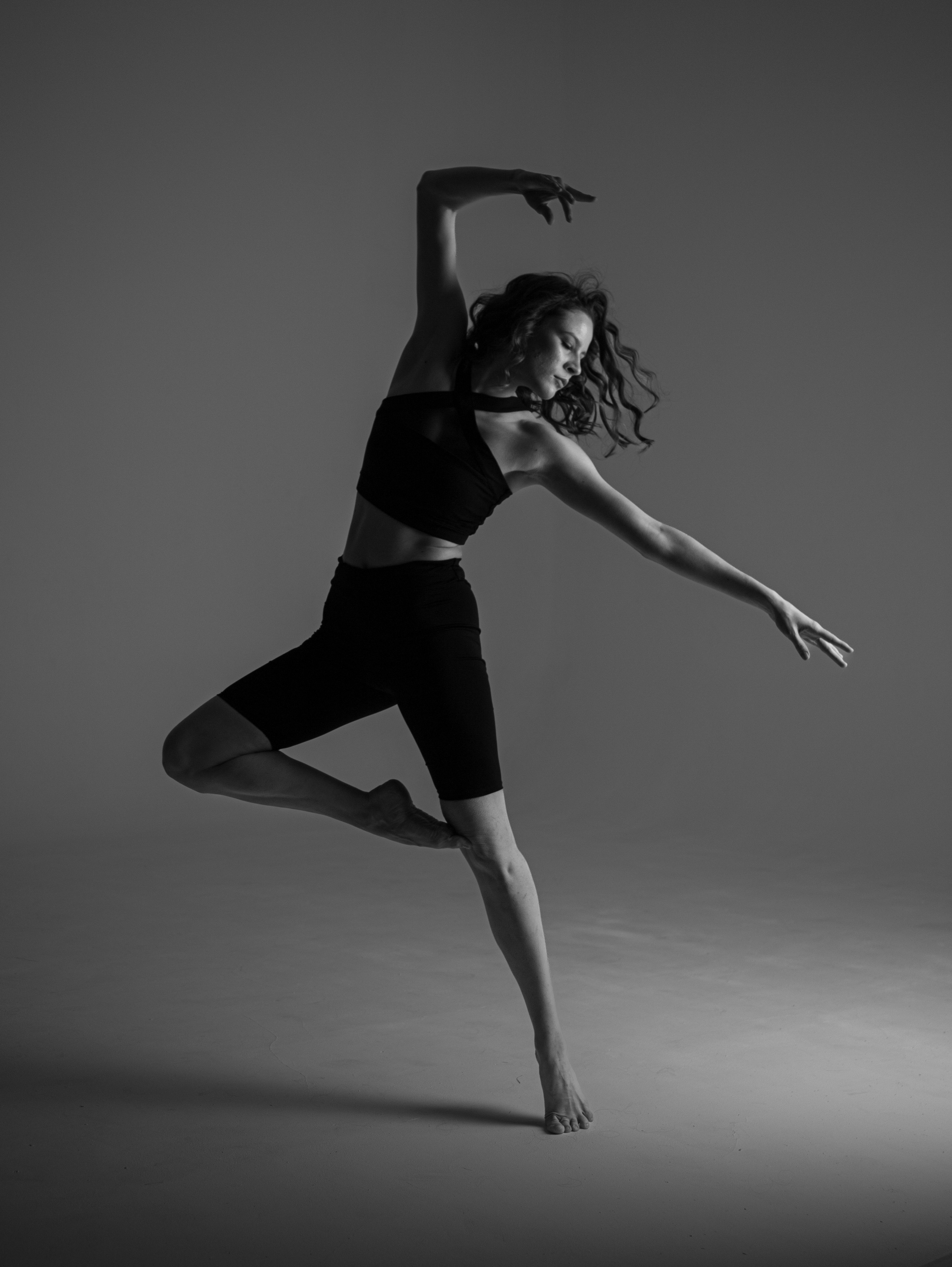 Спорт-эстетика на циклораме. Свадебный и семейный фотограф в Москве Мила Широких