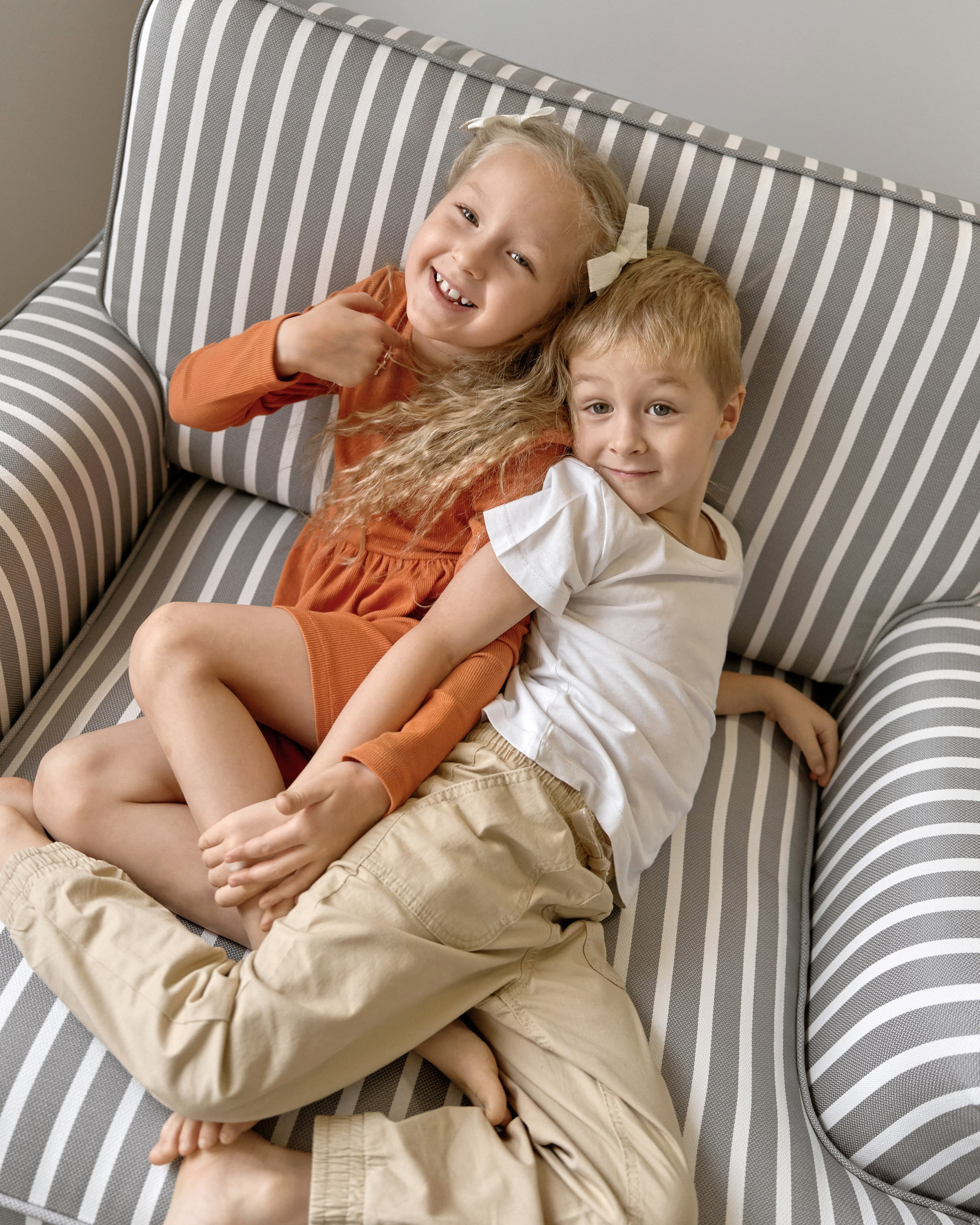 Семейная фотосьемка в фотостудии «Истории» зал «Апартаменты»