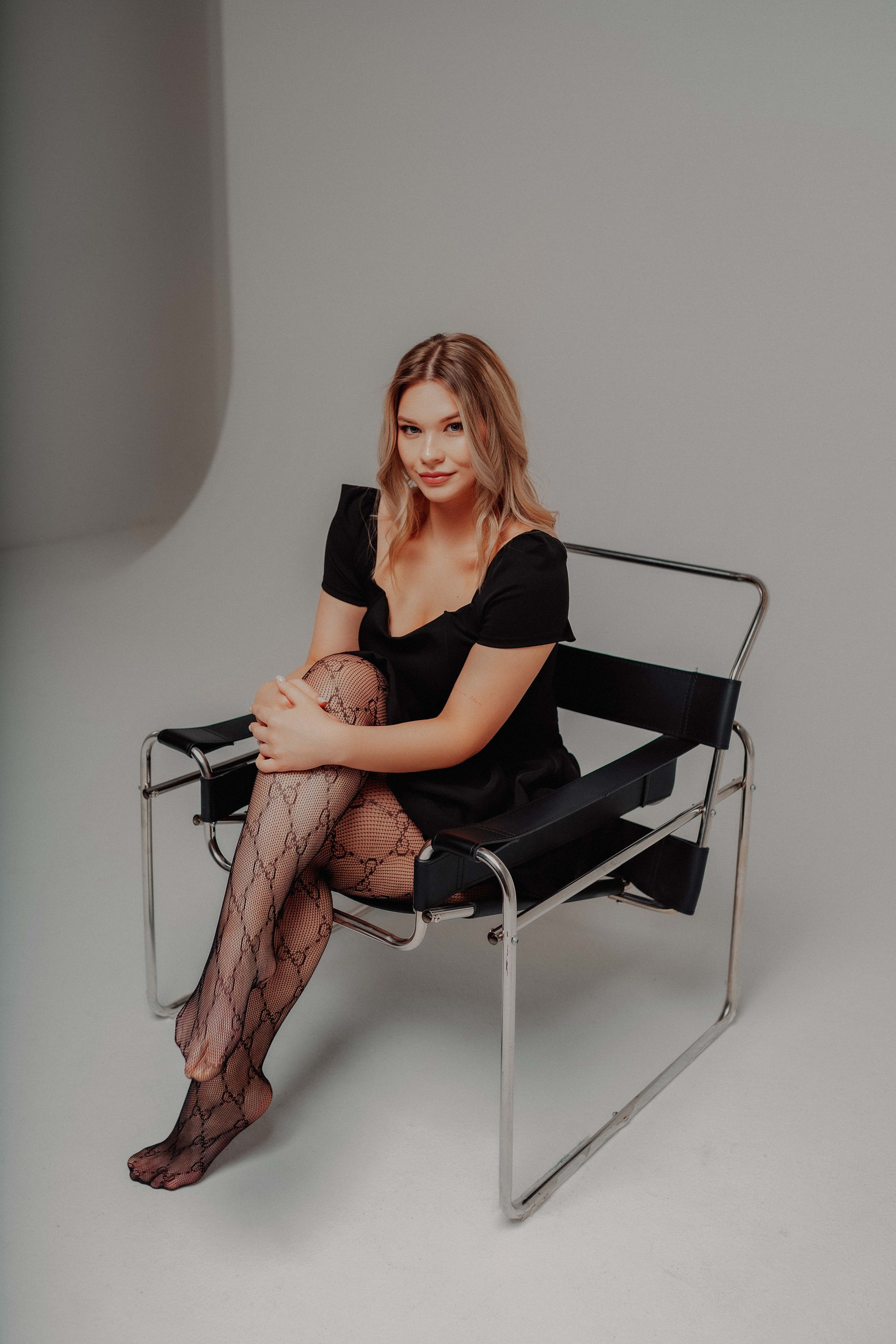 Фотосессия Светланы на циклораме. Семейный и индивидуальный фотограф в Санкт-Петербурге Маргарита Щипкова