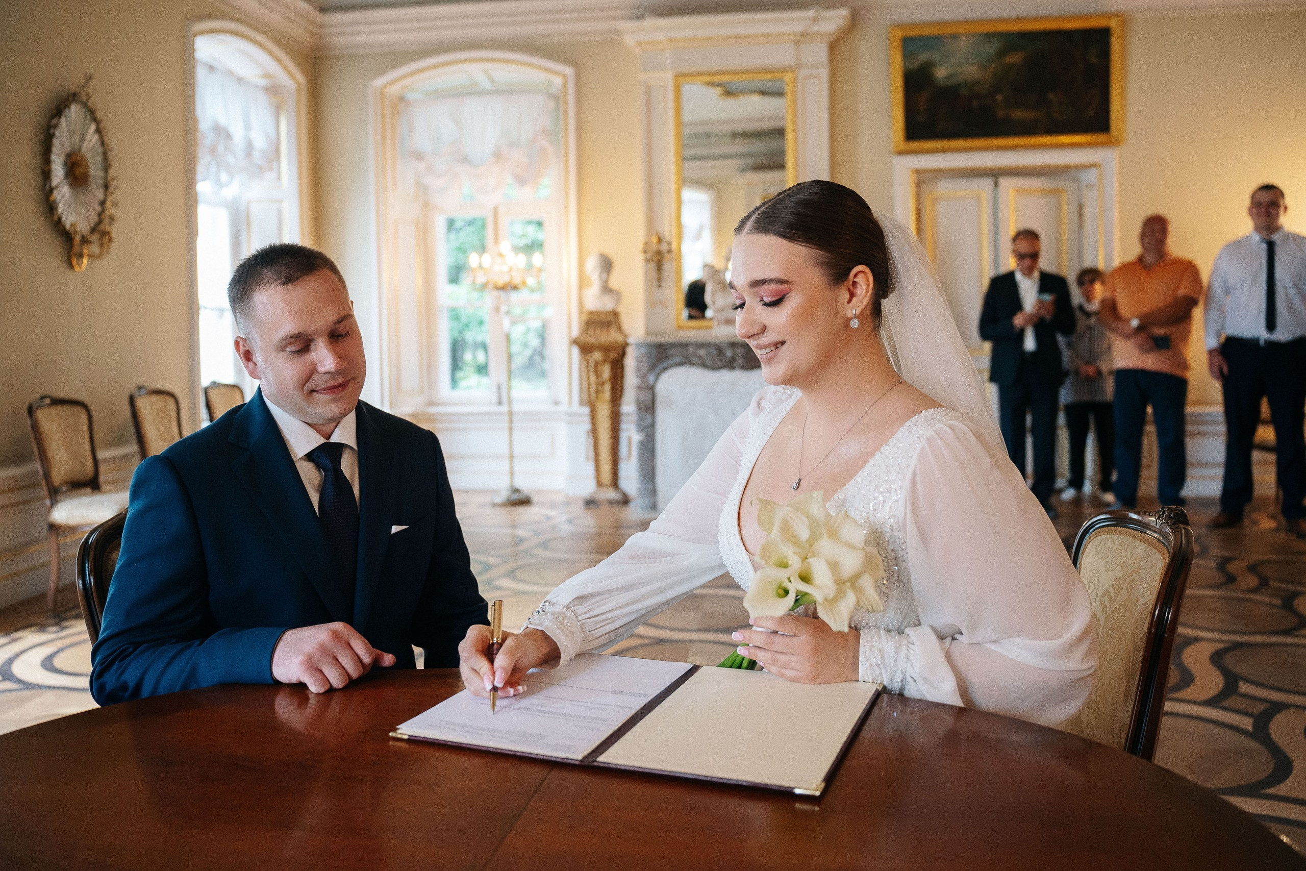 Свадебная фотосессия в Кусково и роспись в Итальянском дворике