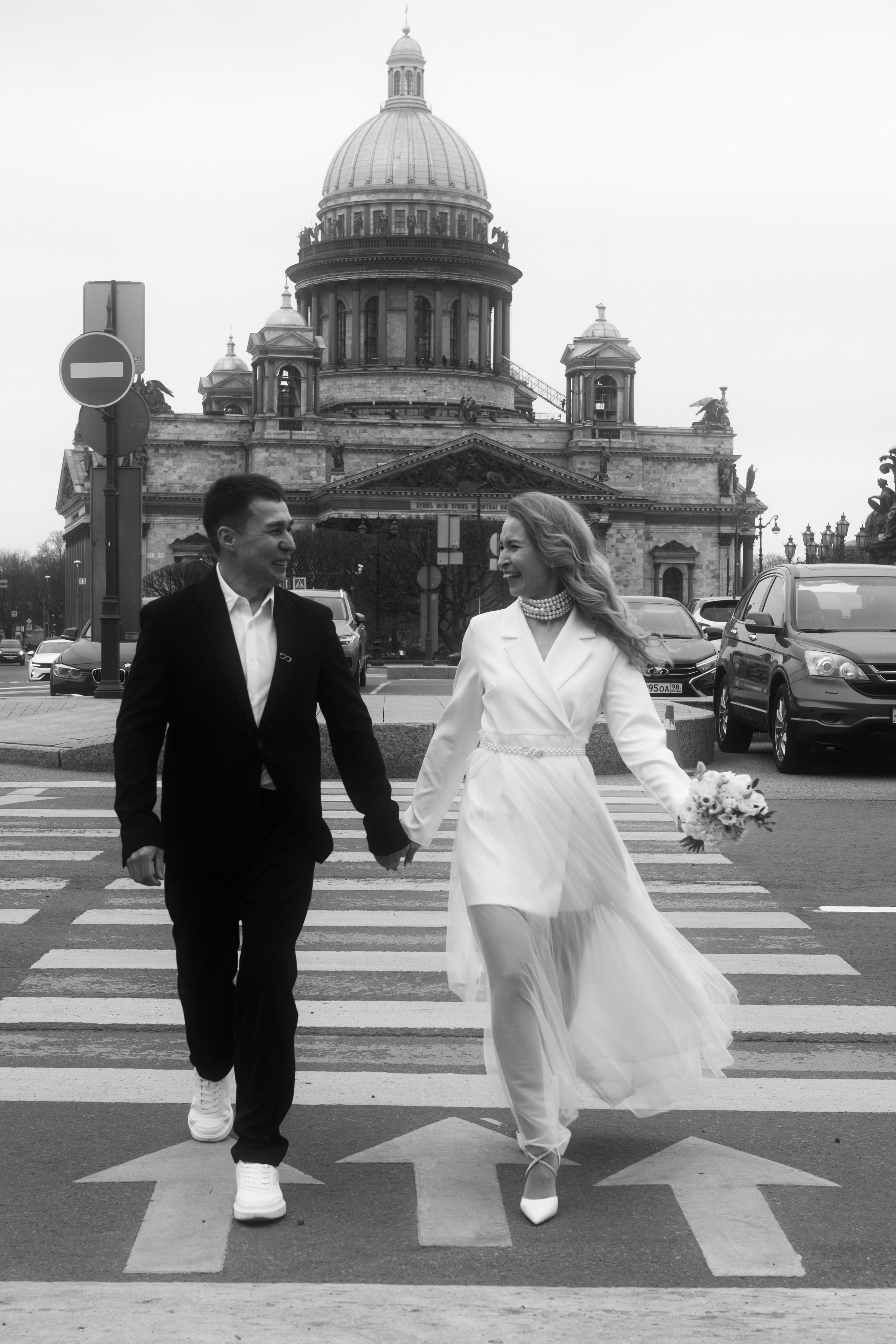 Александр и Людмила (📍 Сборы • Витебский вокзал • Дворец бракосочетания № 2). Свадебный и портретный фотограф Иван в Санкт-Петербурге | Профессиональная фотосъёмка