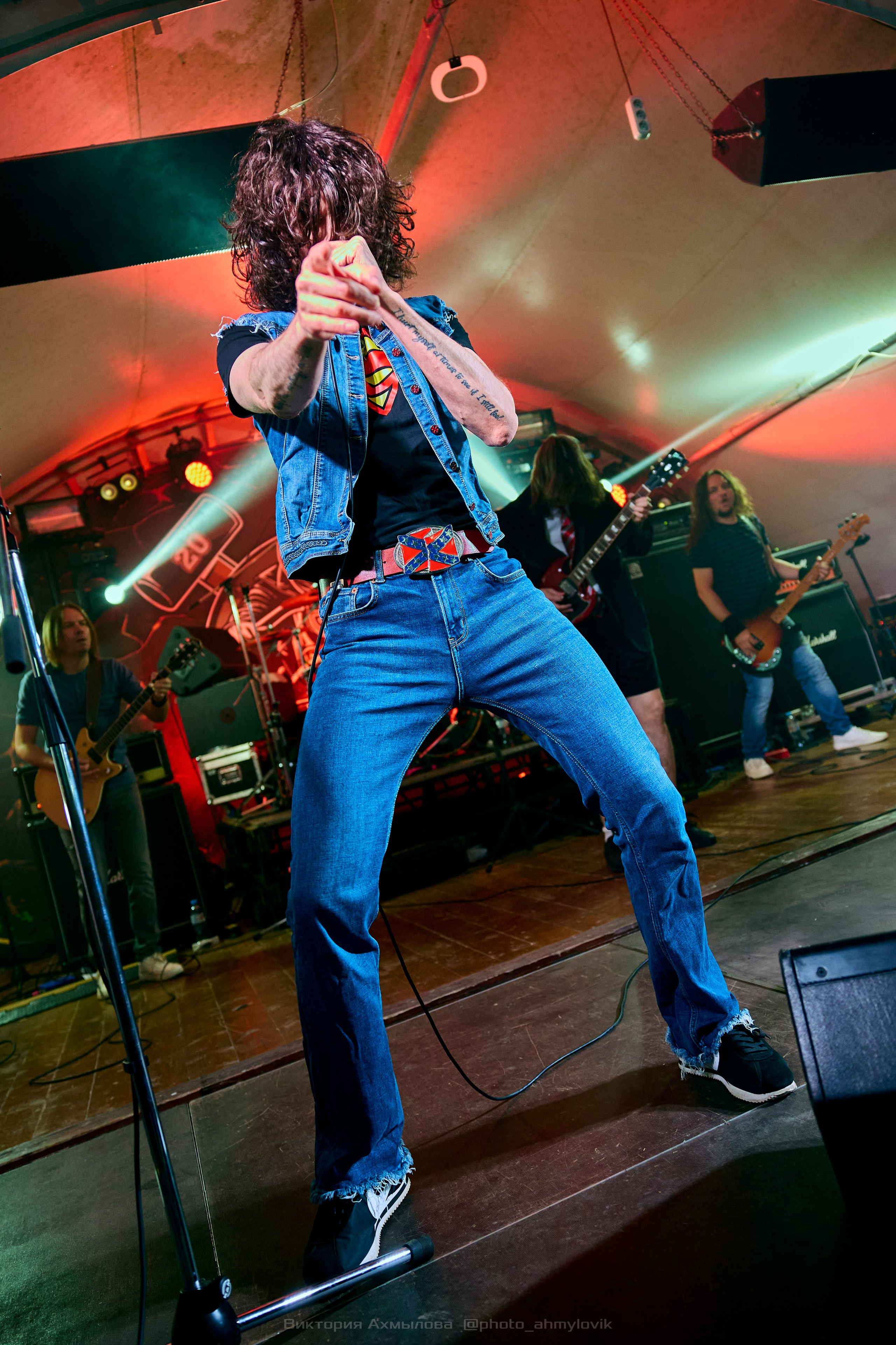 13.09.2025 EASY DIZZY AC/DC Show на Bike Party ОТРЫВ. Виктория Ахмылова. Фотограф в Москве