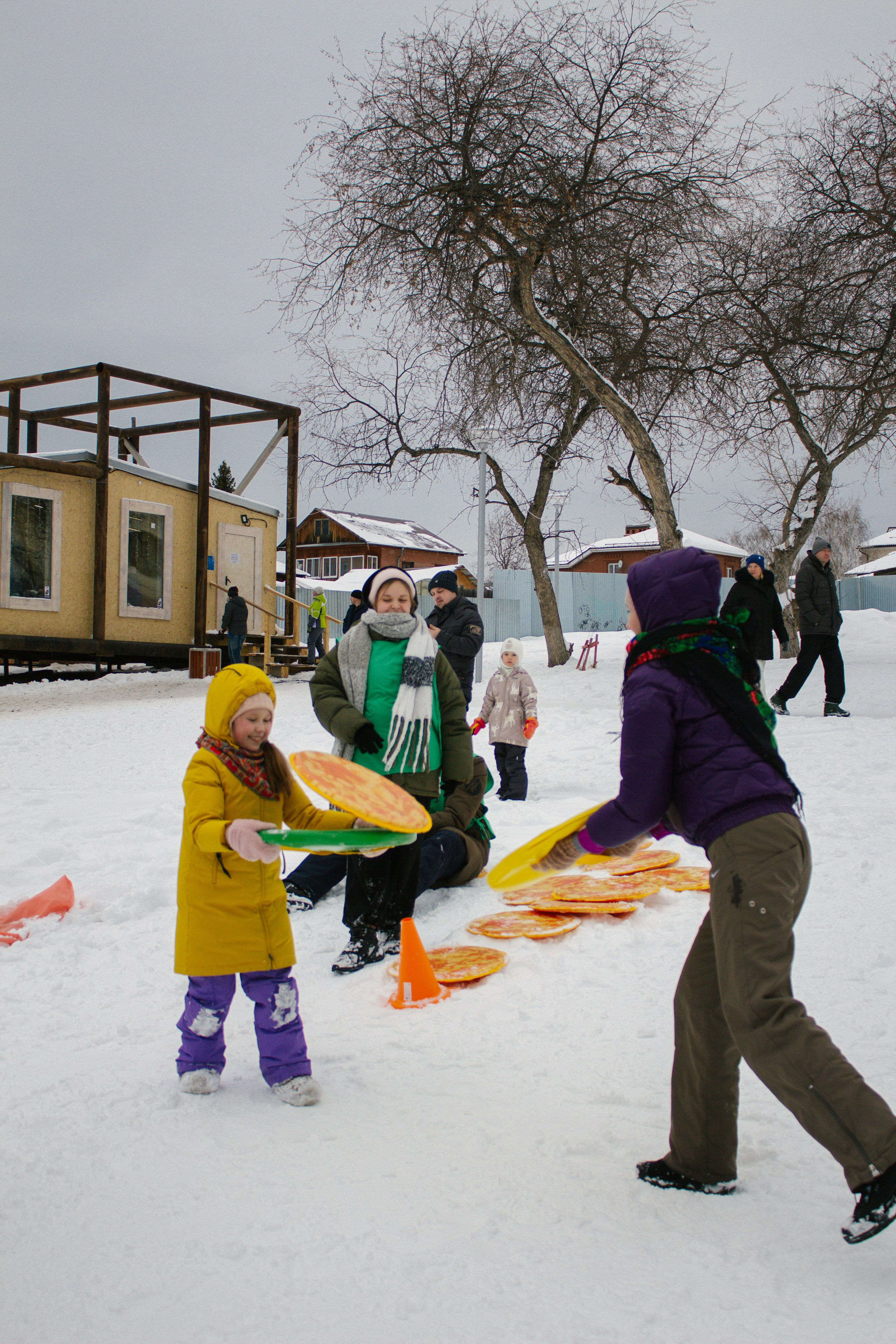 «Лето на заводе» масленица. Фотограф Настя Булочка Екатеринубрг