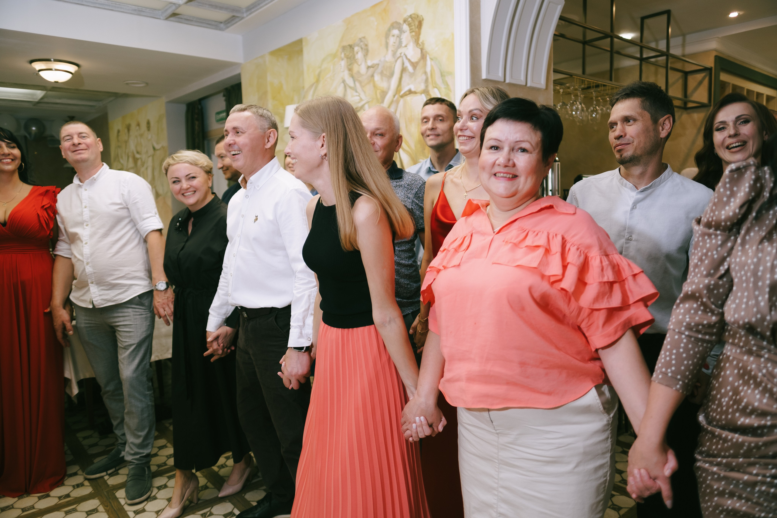 Выпускной школа 33. Свадебный и репортажной фотограф Денис Ожигин в Краснодаре и Краснодарском крае