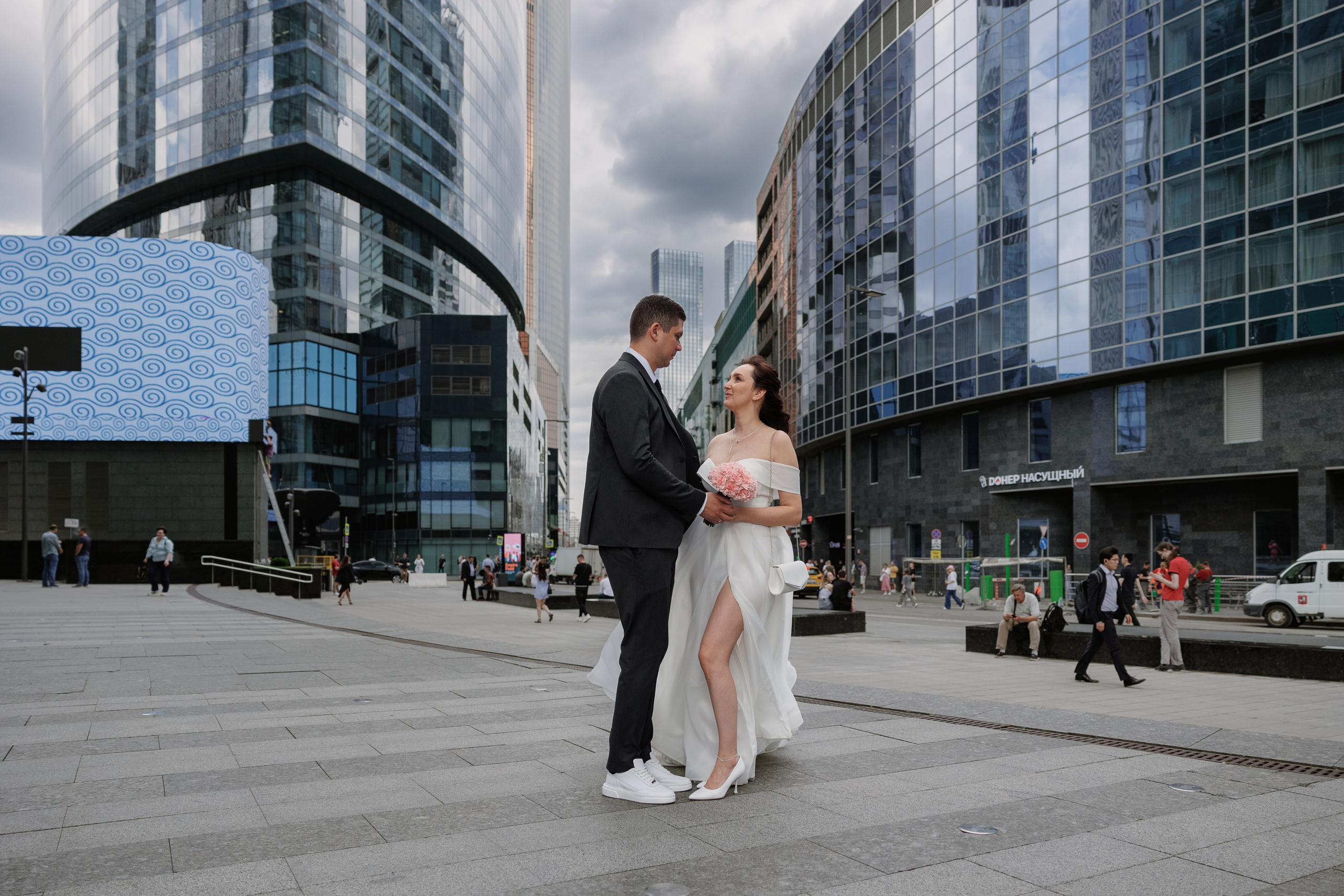 свадебный фотограф москва свадебная съемка молодожены торжество детали портреты групповые снимки