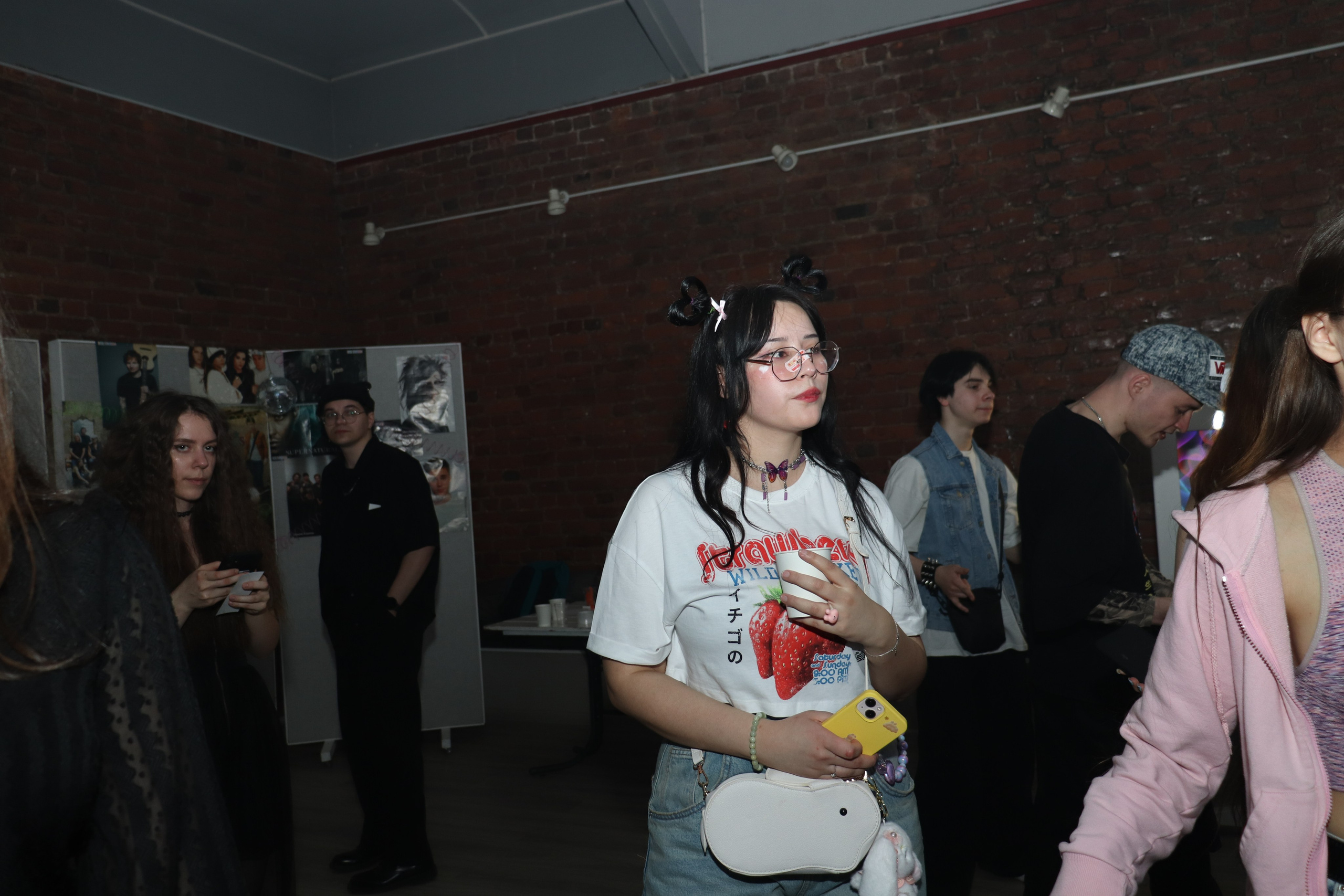 Дискотека 90х молодёжного «клуба 52». Ивентный фотограф в Санкт-Петербурге Олег Комков