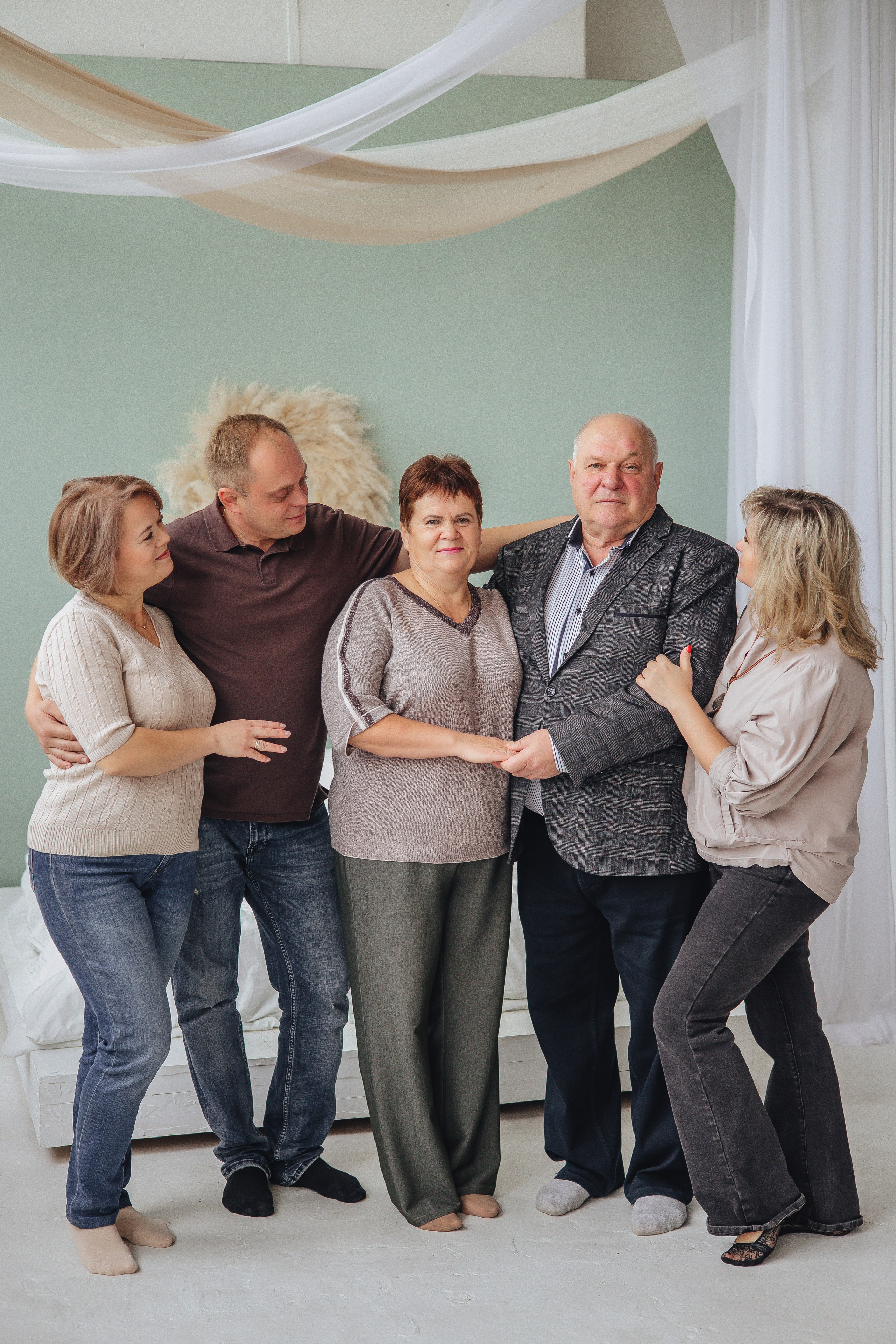 Большая семья. Студия. Свадебный и семейный фотограф Пушкин Царское Село СПБ Питер Санкт-Петербург и Рязань Ольга Козлова