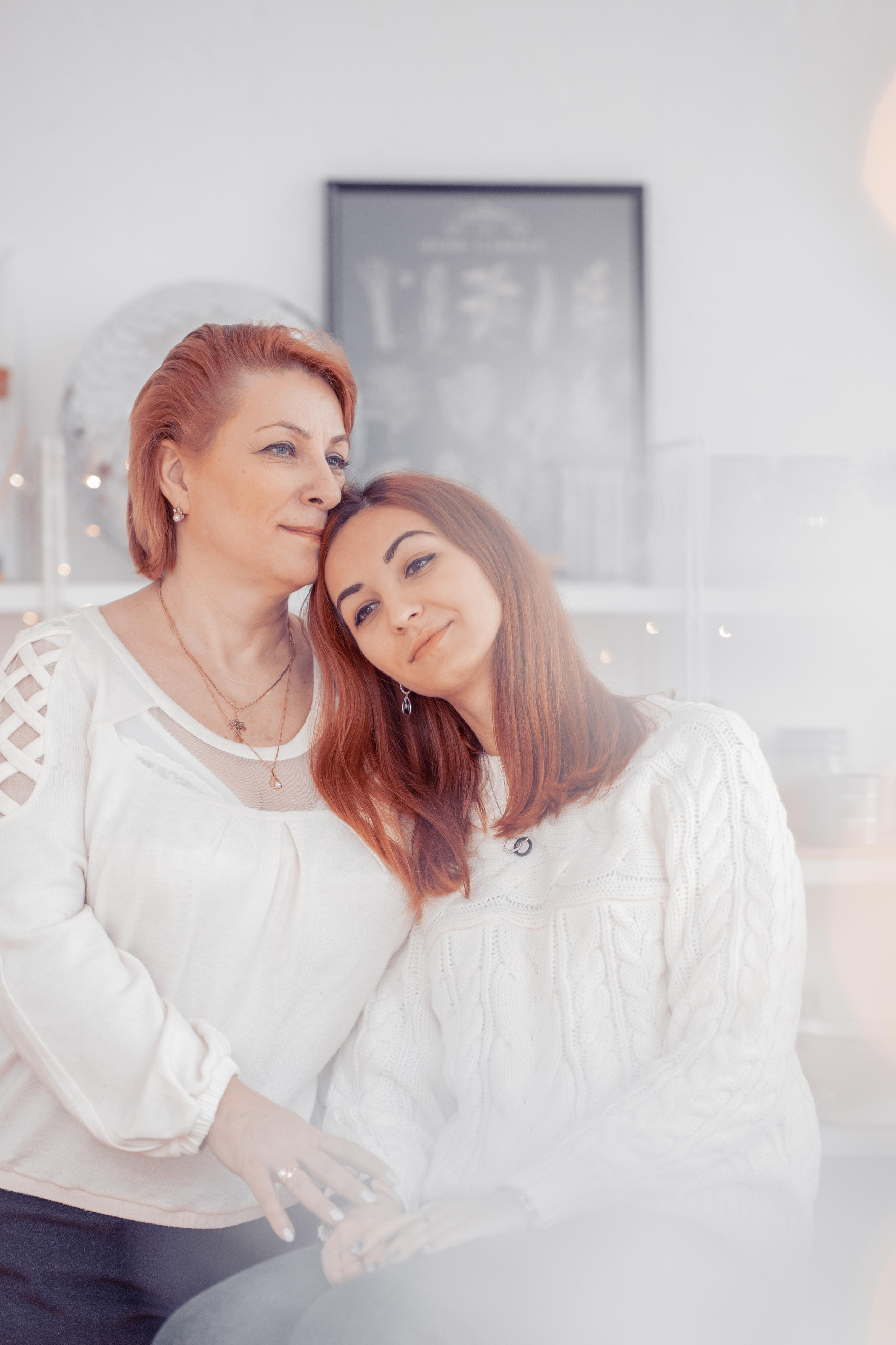 Наташа с мамой