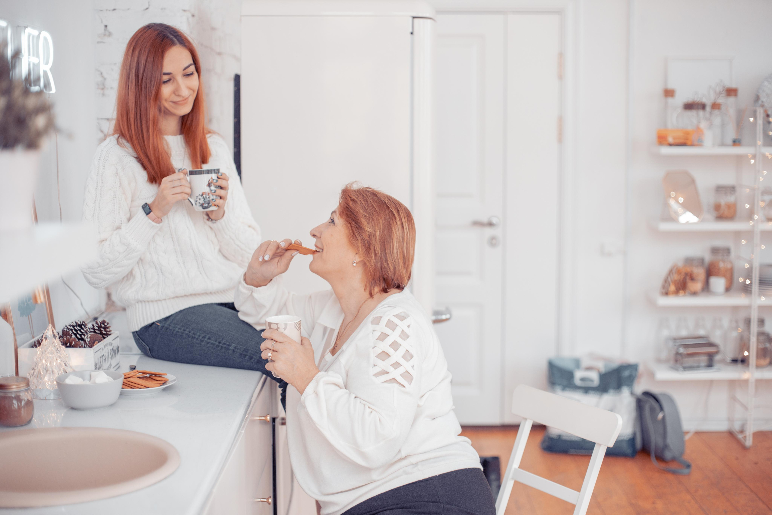 Наташа с мамой