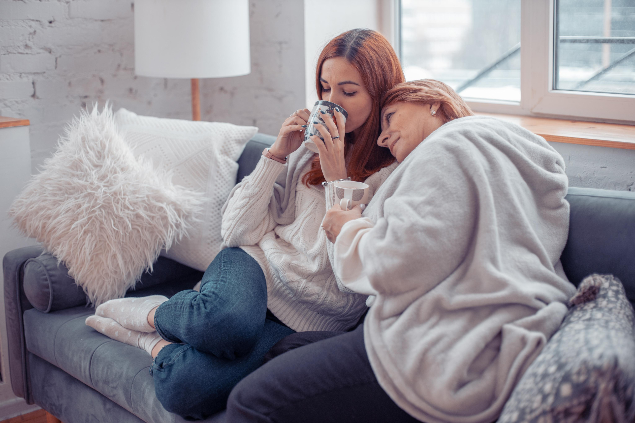 Наташа с мамой