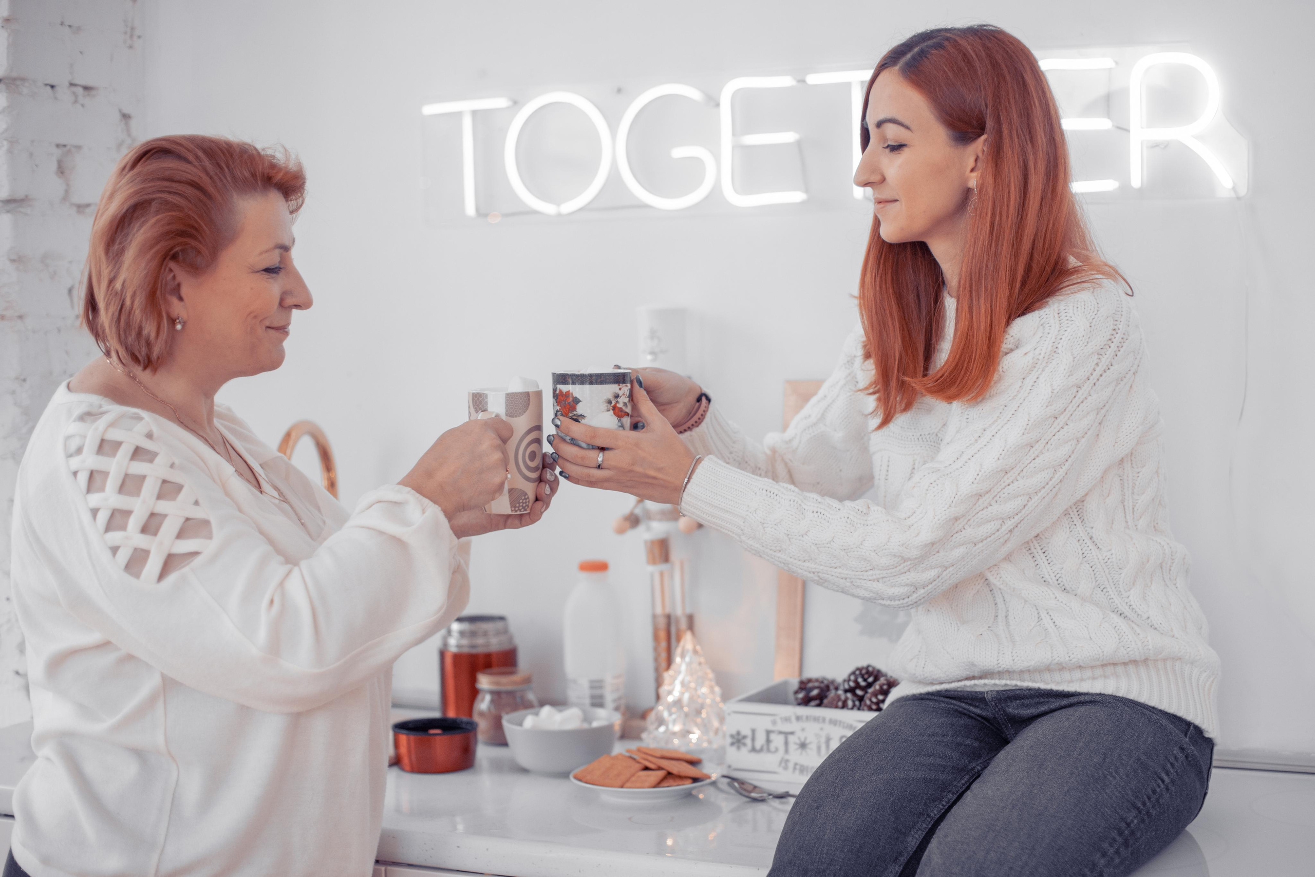 Наташа с мамой