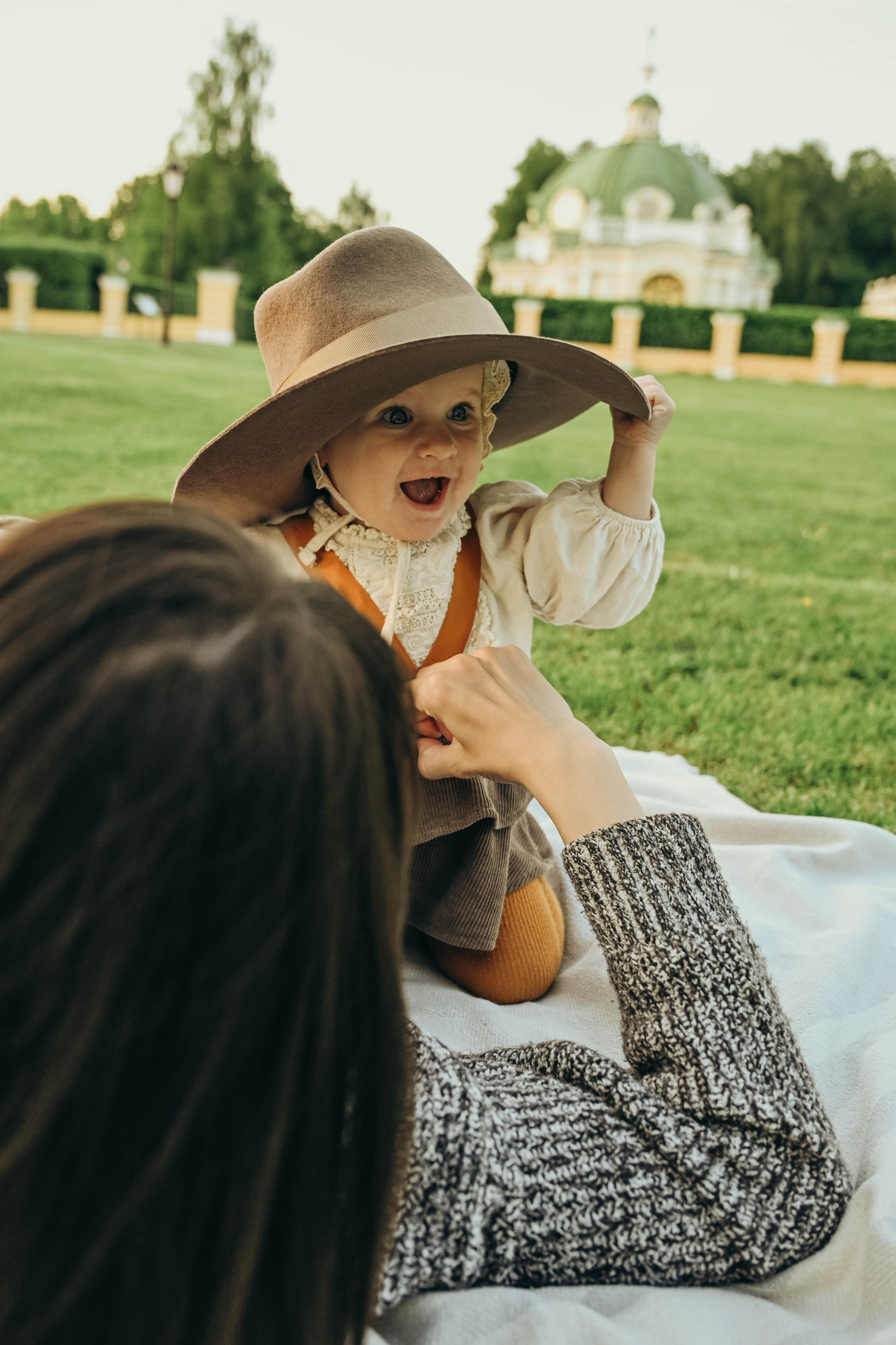 Кусково мама и дочка. Семейный фотограф в Москве Люберцах Ирина Вронская