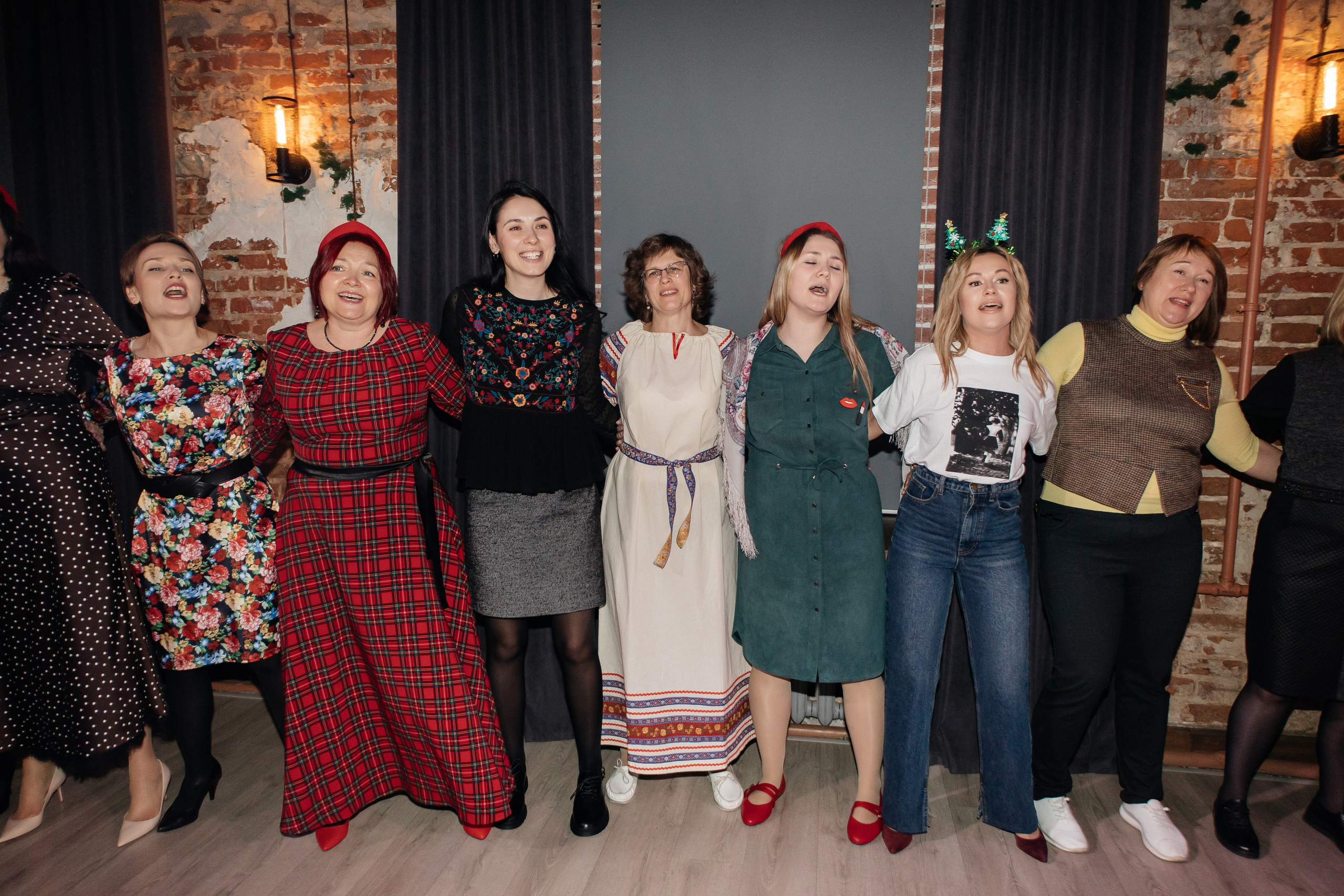 ЛогоЁлка2025. Семейный фотограф в Рязани и Рязанской области