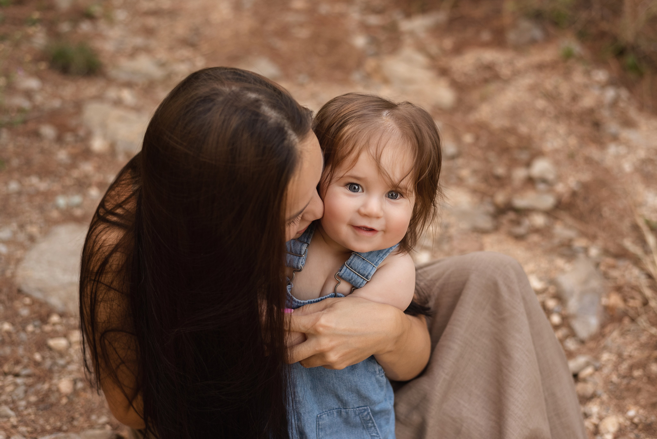 Home photo shoots in Montenegro. Photographer of newborns and children up to a year in Montenegro