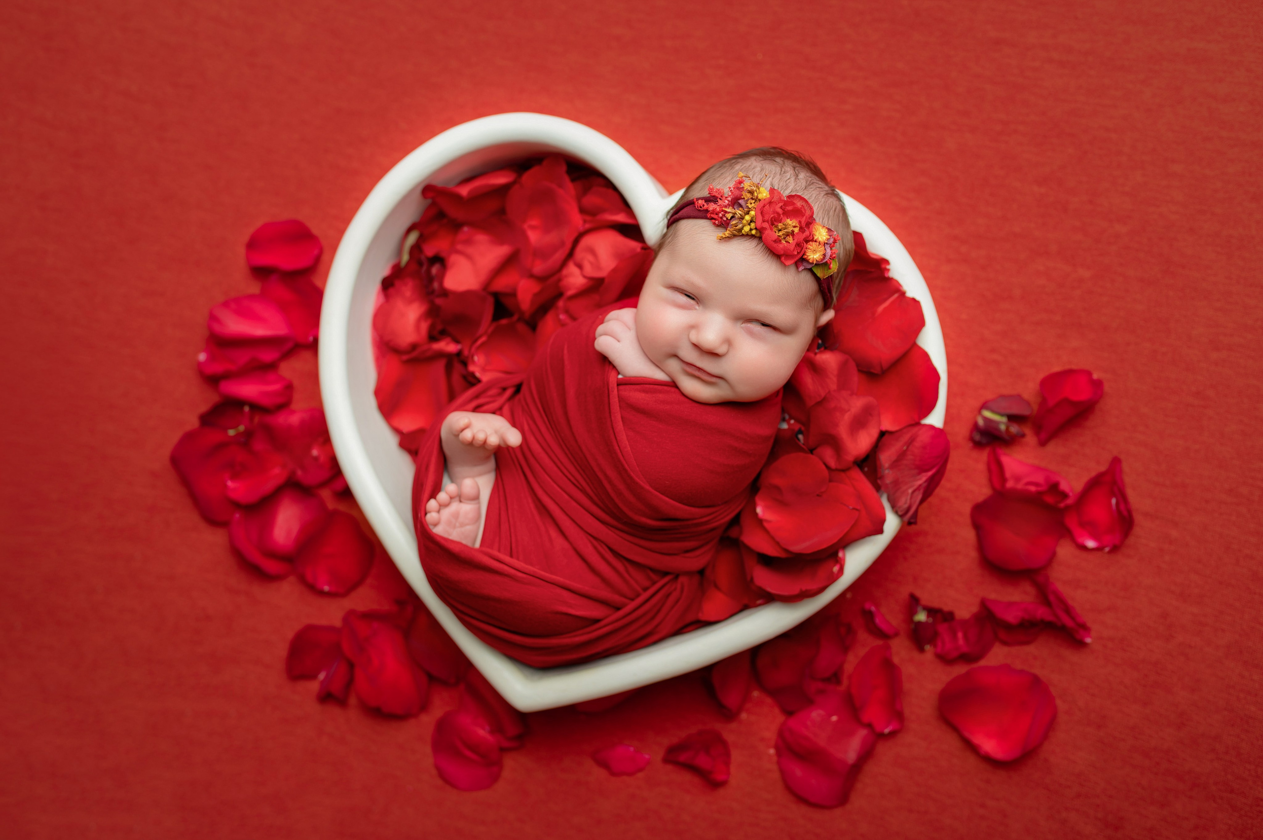 Новорожденные девочки. Детский фотограф в городе Жуковский Алиса Коробанова