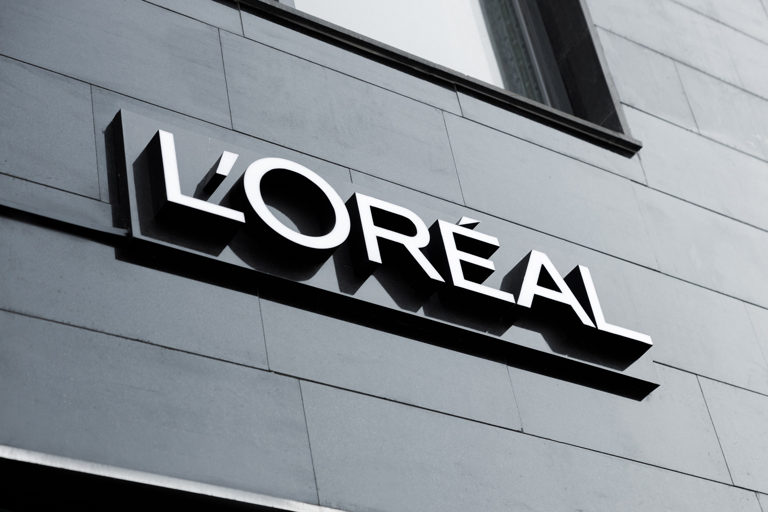 L’oreal Academy Almaty L'Oréal Professionnel. Feelmedia production