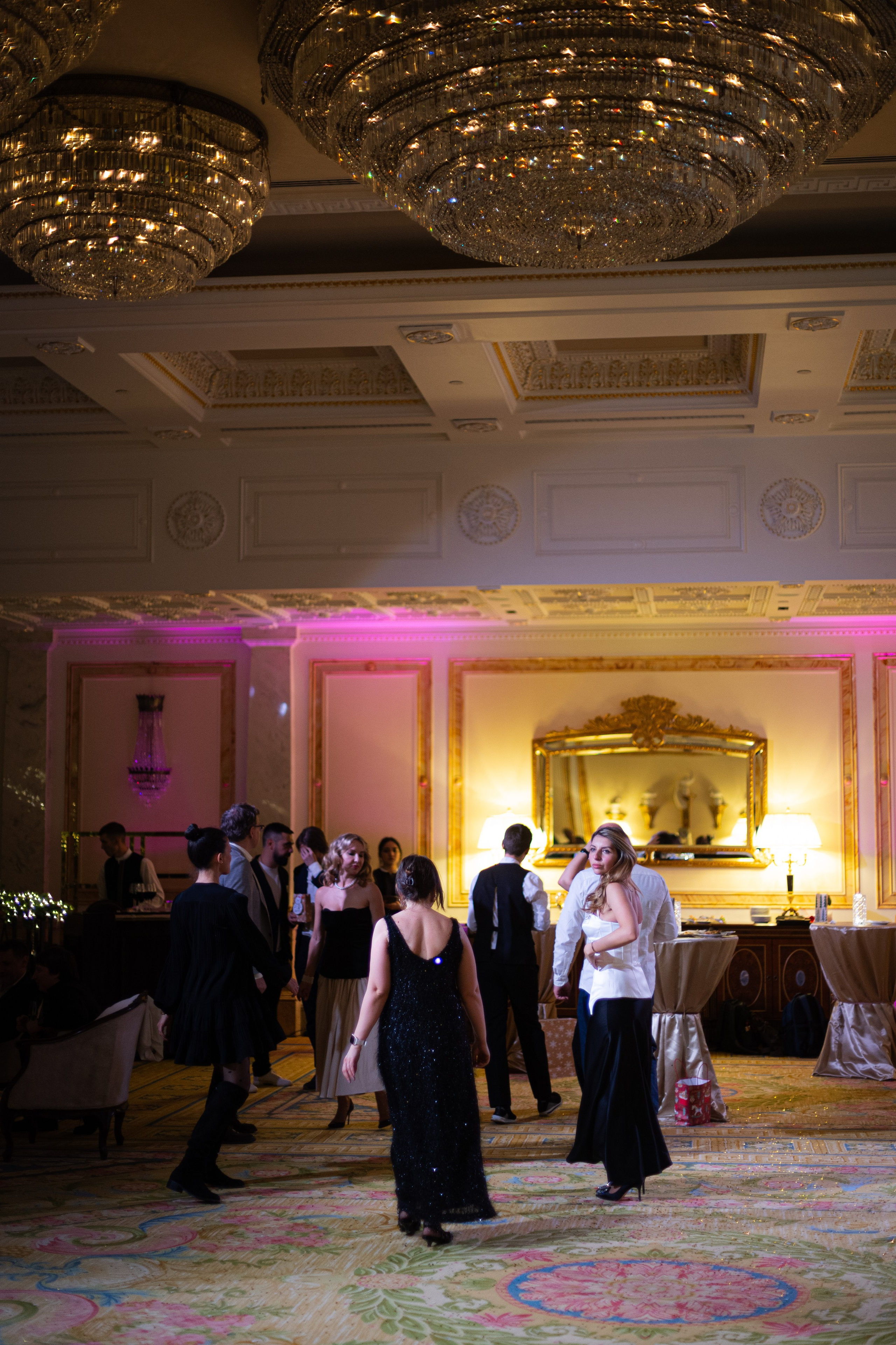 EO Russia. Новогодний корпоратив в Four Seasons Lion Palace. Ваш фотограф — Александра Андрущенко